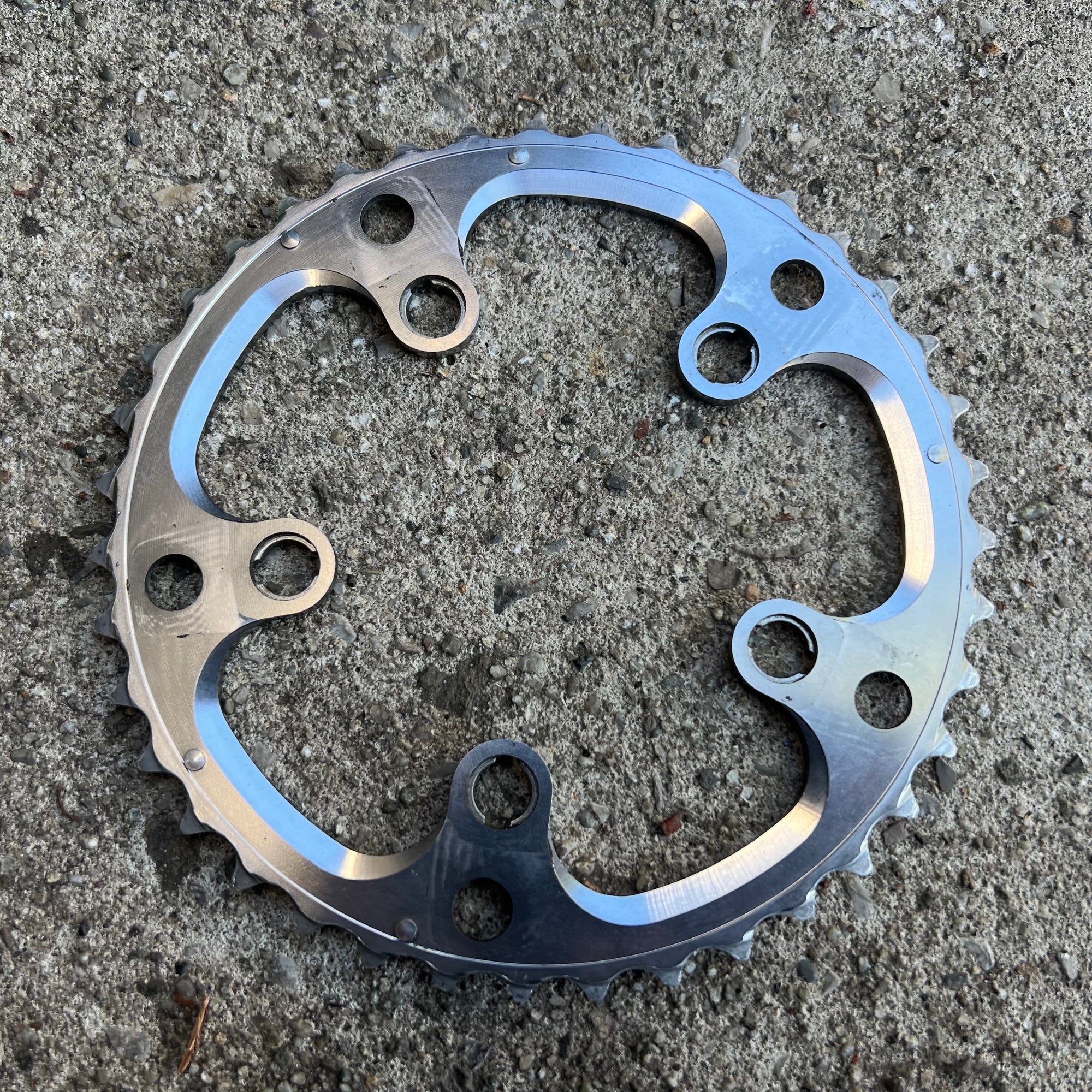 Shimano Dura Ace 7703 39T 130/92 BCD Triple Middle Chainring WORN READ DESC