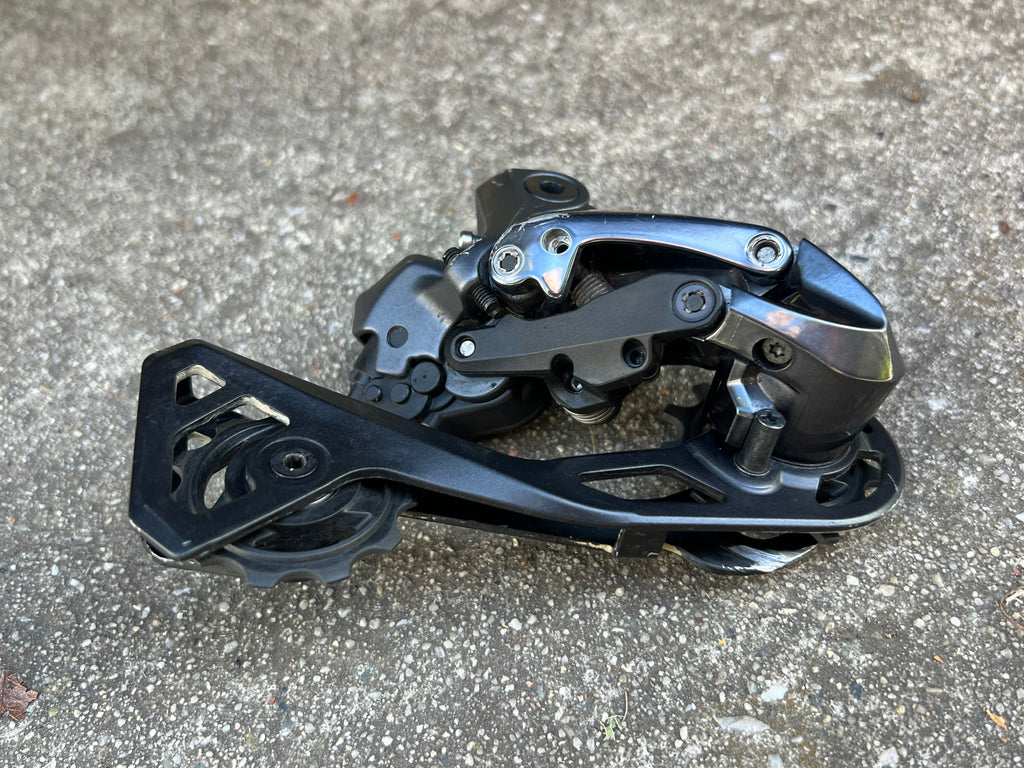 Shimano Ultegra Di2 RD-8050 GS 11 Speed Medium Cage Rear Derailleur