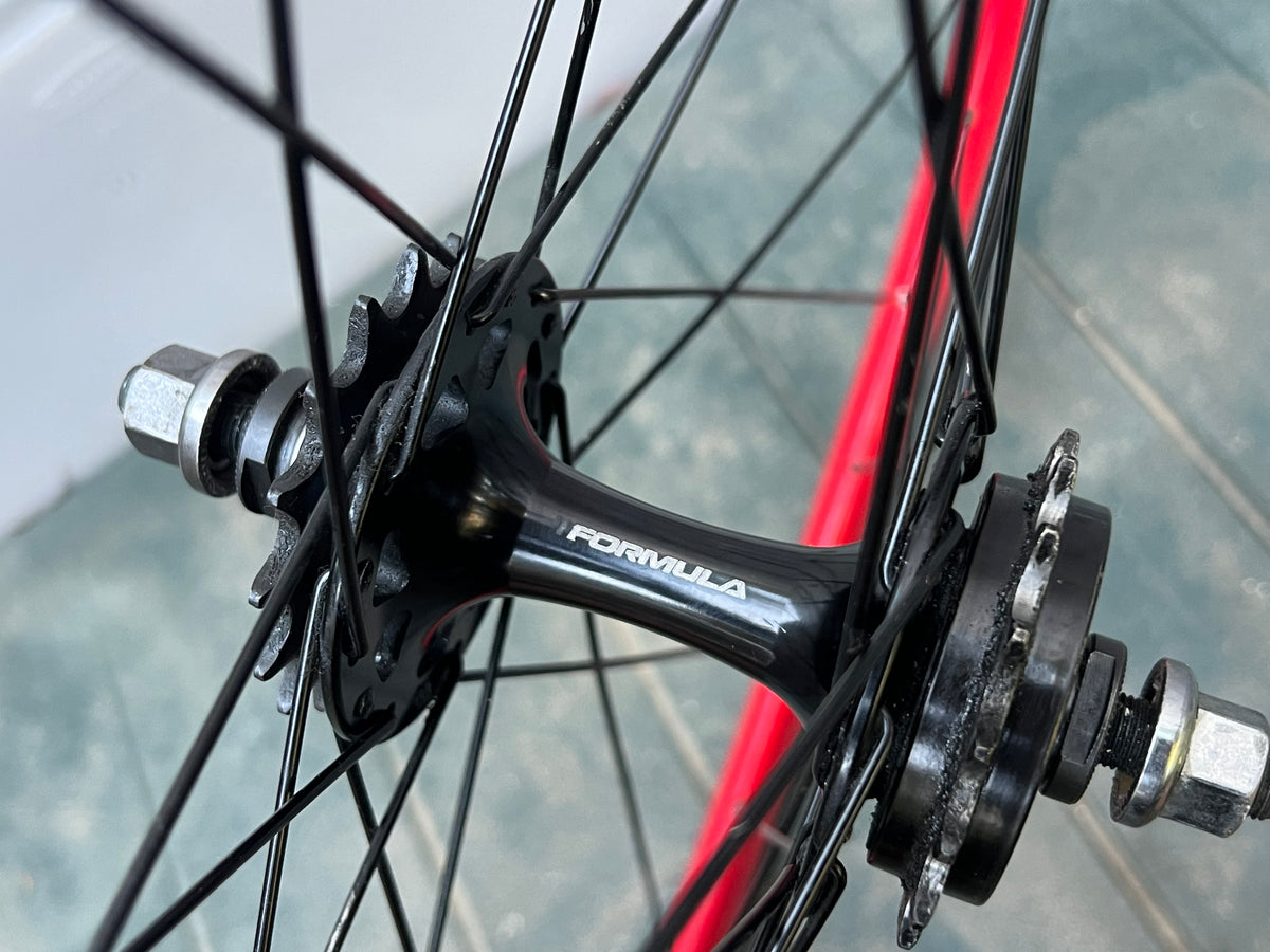 Formula Red 700c Track Fixie Flip Flop Wheelset 100/120 16T 32 Spoke Black