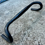 Salsa Cowbell 31.8x475mm 47.5cm Black Aluminum Flared Gravel Drop Bar