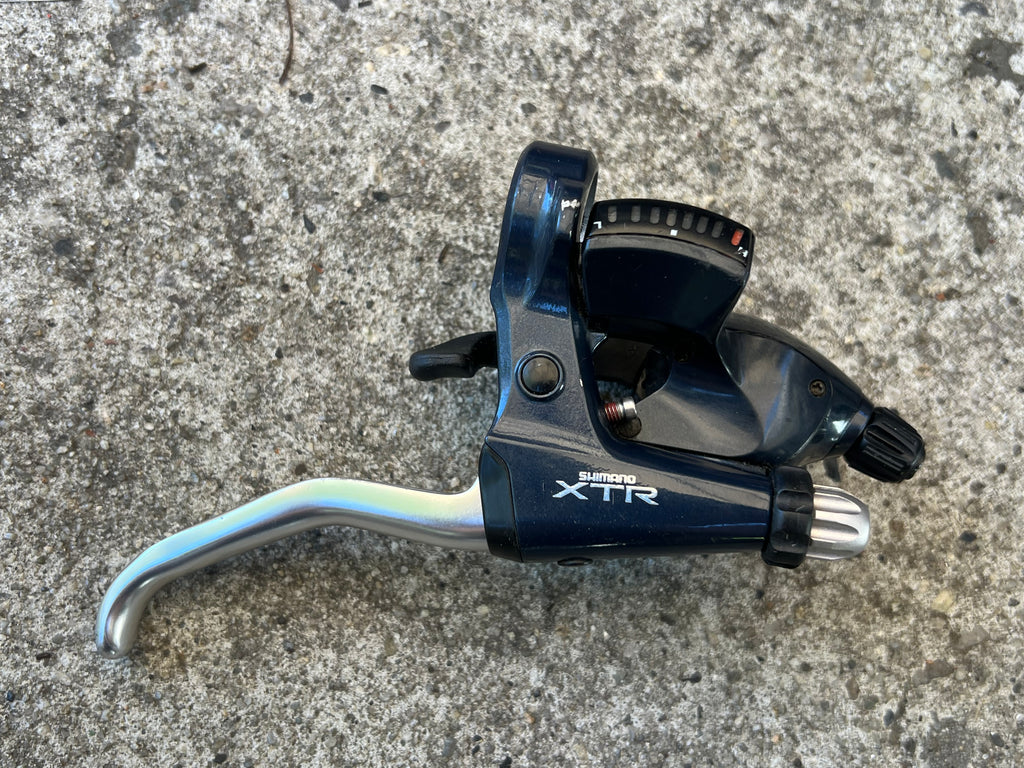 MINT Shimano XTR ST-M900 Brake & Shifter Combo Shifters 3x8 Speed Cantilever MTB 9.5/10