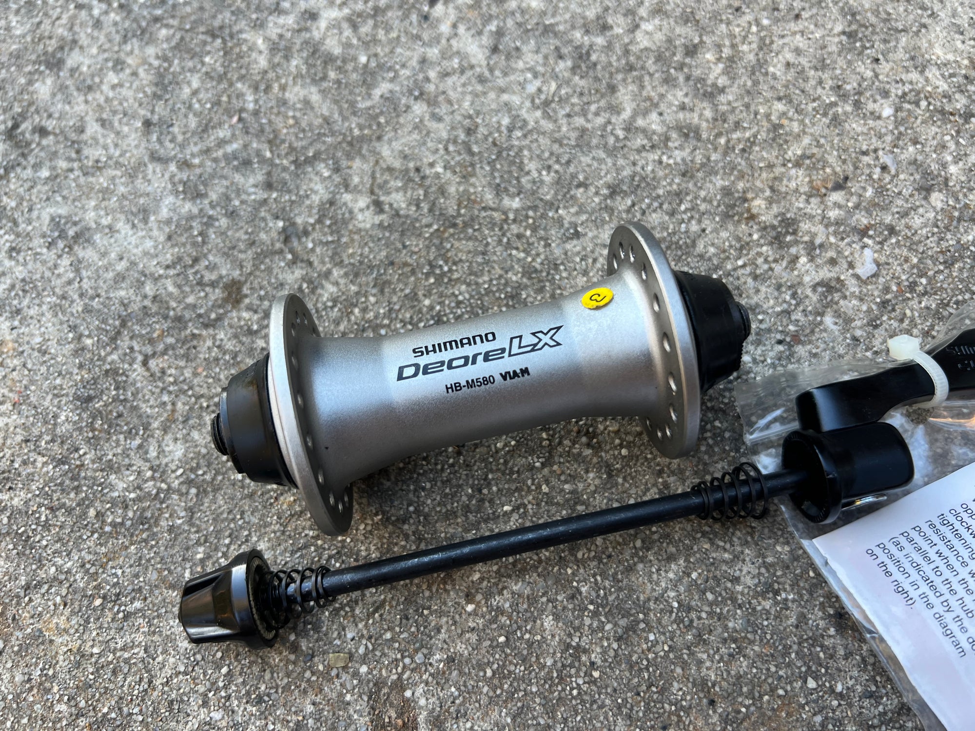 NOS Shimano Deore LX HB-M580 32H Front Hub and Quick Release Vintage MTB Gravel Touring