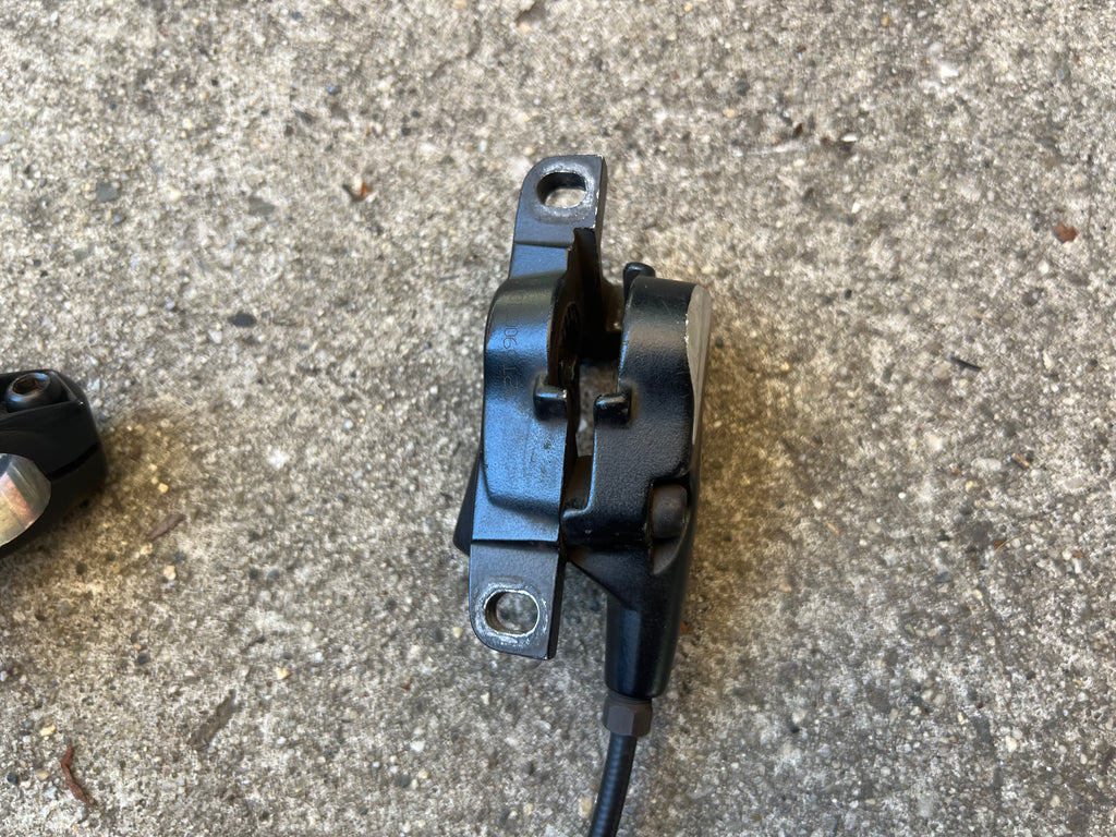 NO PADS Avid Front Hydraulic Disc Brake Black MTB Mountain Bike 2 Piston