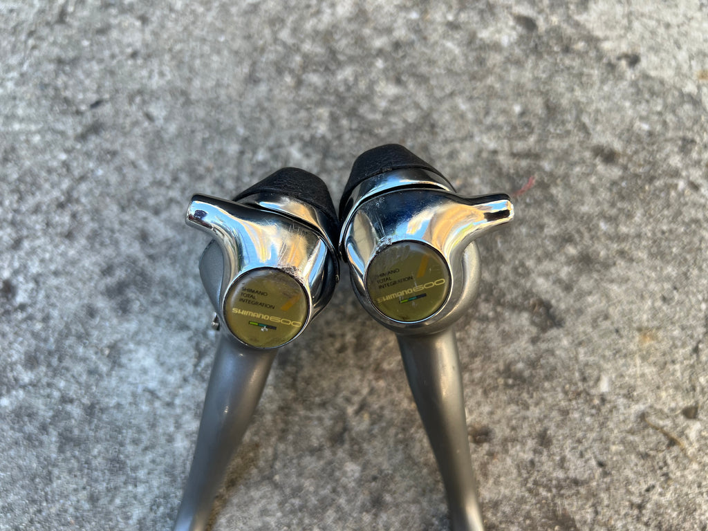 Shimano Ultegra 600 ST-6400 2x8 Speed Road Bike Shifters Brifters Brake Levers