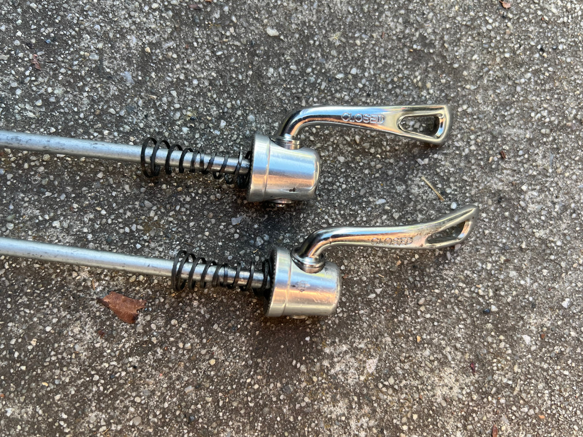Campagnolo Record Chorus Shamal 100/130mm Skewers Quick Release 9/10 Speed 2000’s