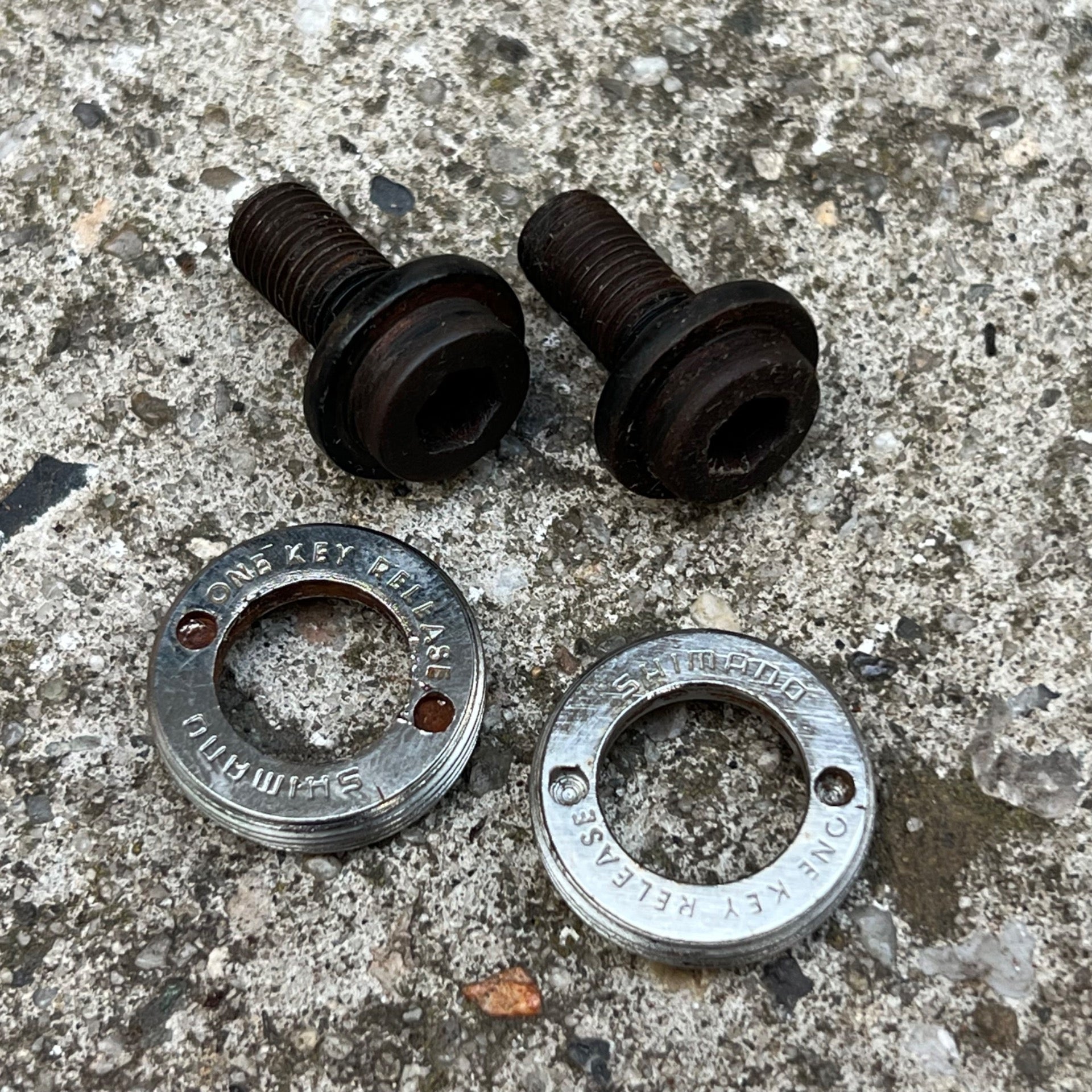 Shimano One Key Release Self Extracting Crank Bolts Vintage Road Touring Bike