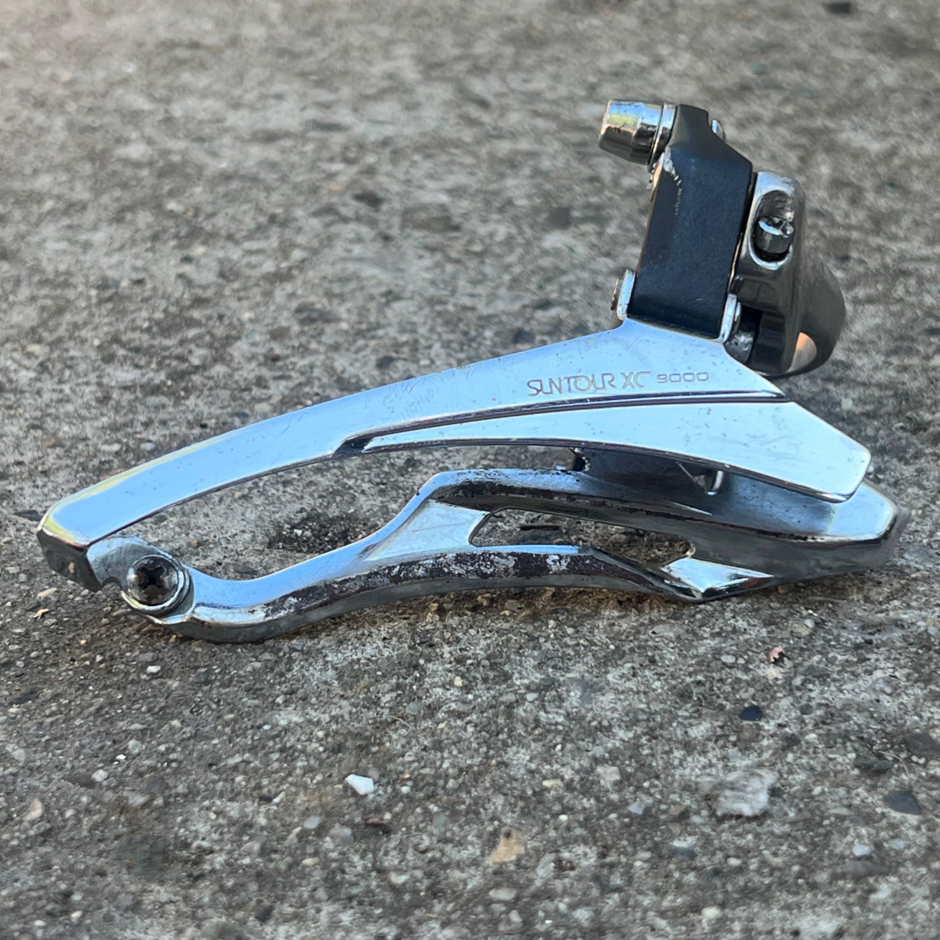 Suntour XC9000 28.6mm Bottom Pull Front Derailleur Vintage MTB Triple Retro Bike