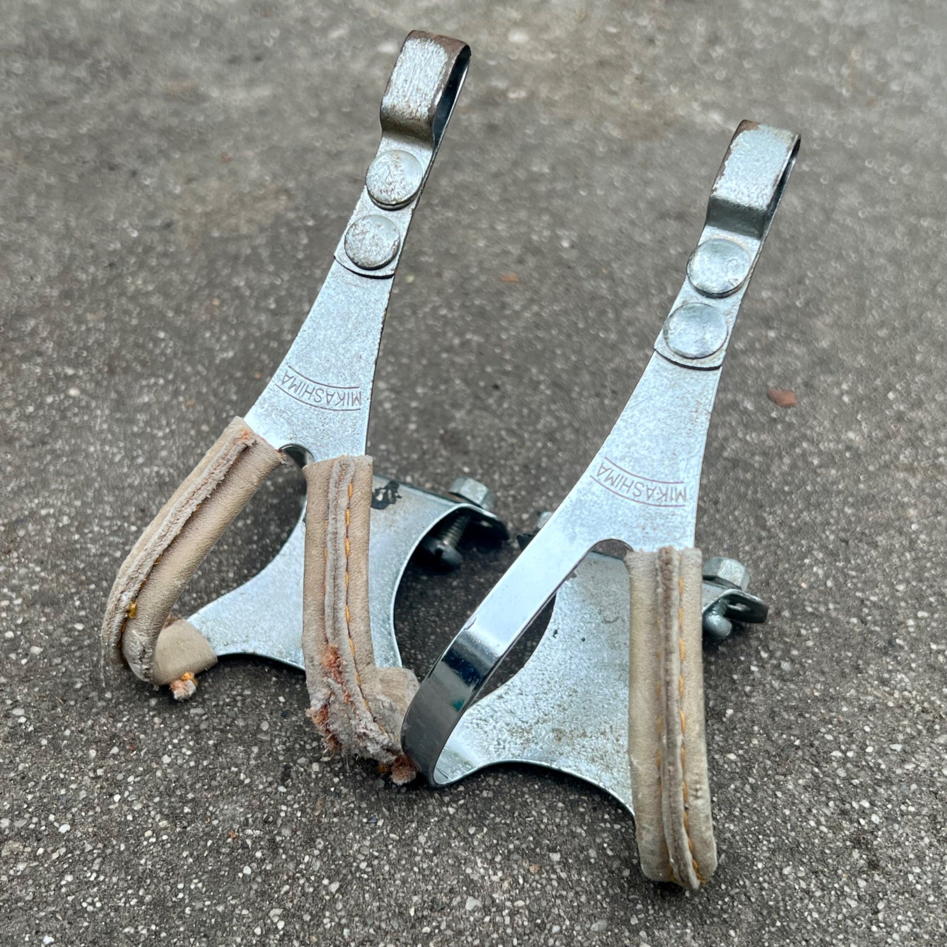 MKS Mikashima Size Medium Toe Clips Steel Vintage Chrome Road Touring Eroica