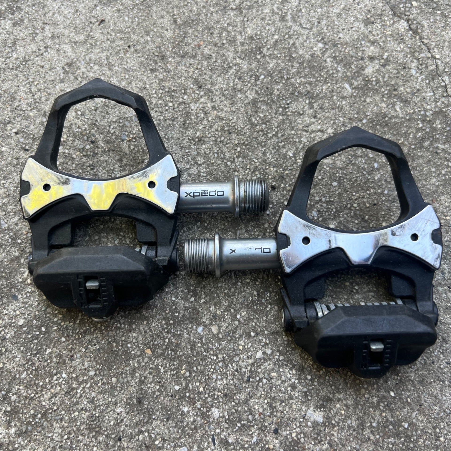 Xpedo SPD SL Clipless Pedals Black Road Gravel Racing Bike Touring 250g CX XC