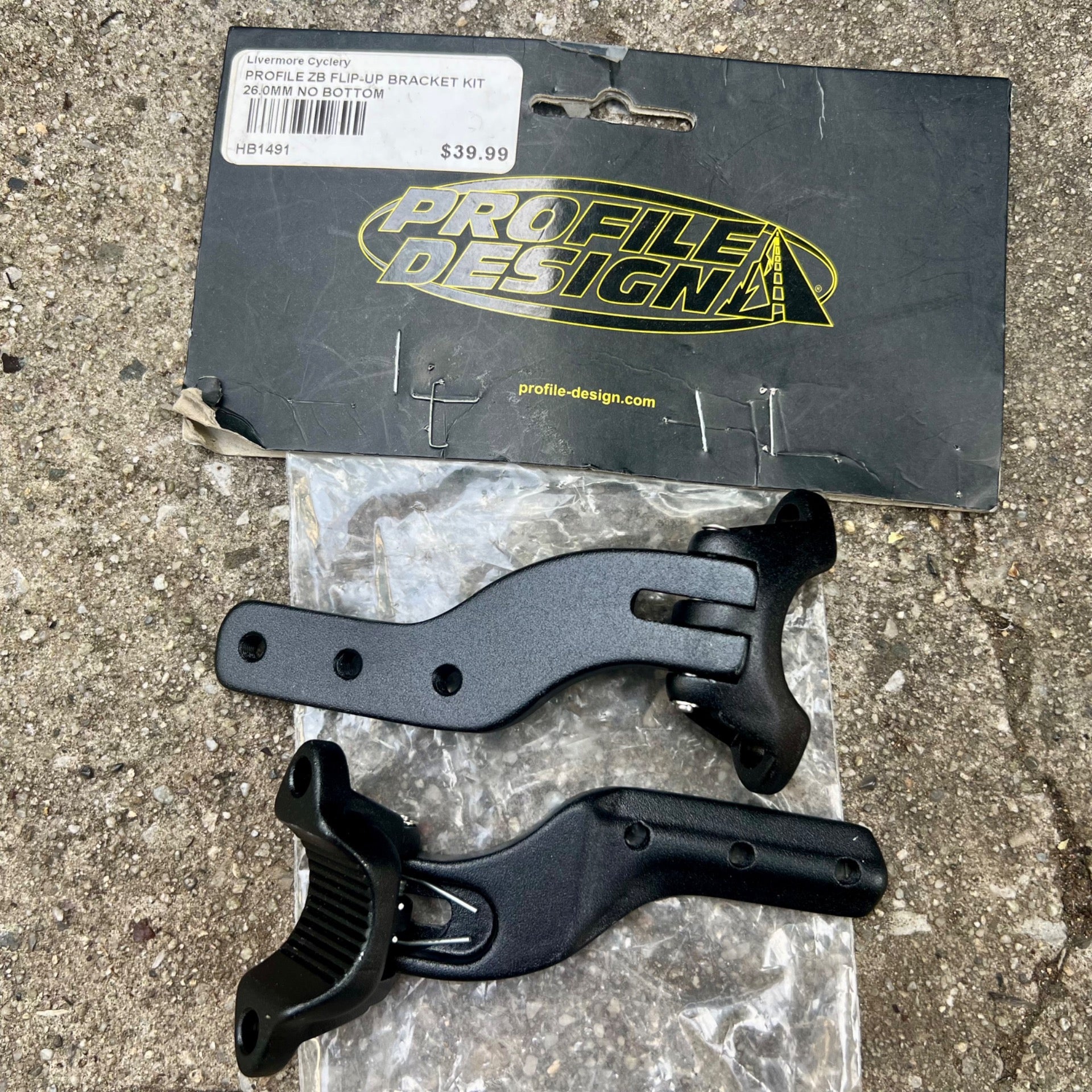 Profile Design 26.0mm Flip-Up Bracket Kit ZB Triathlon Bar Tri Aero Racing Black