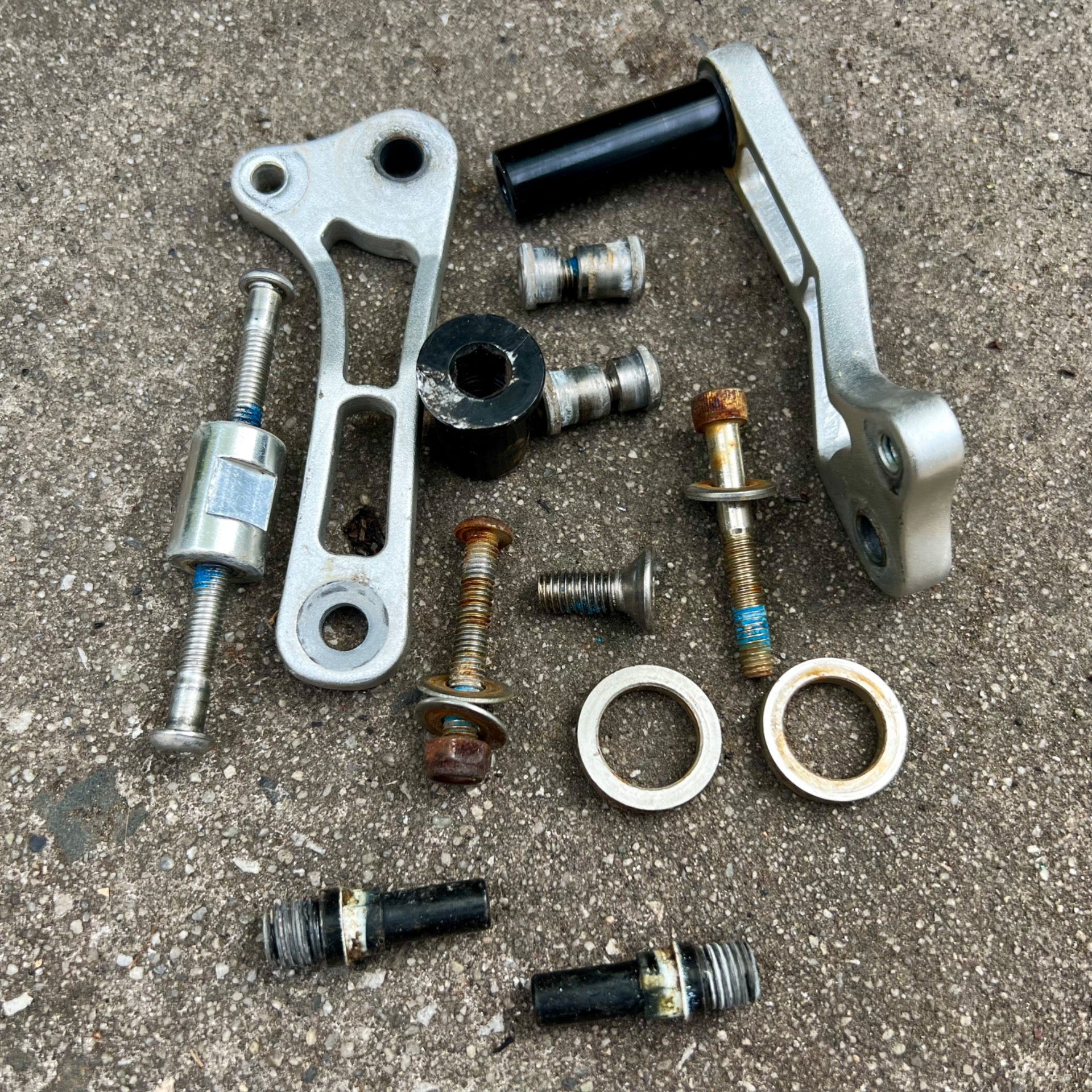 Jamis Dakar XC Rear Linkage Arm Link Bolts Bushings Spacer Full Suspension 