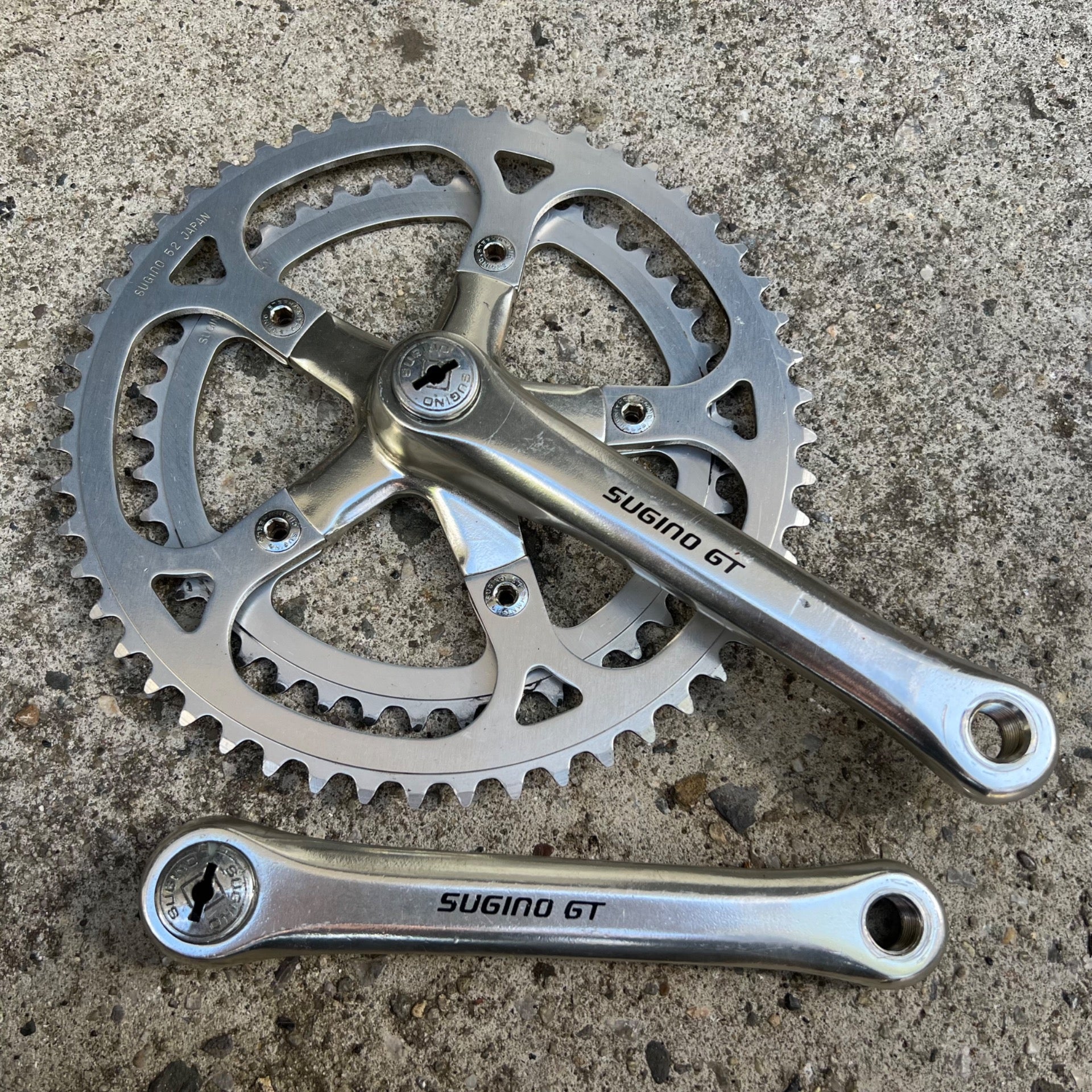 Sugino GT 165mm 42/52T Crankset Vintage Road Bike Silver Touring Double Retro