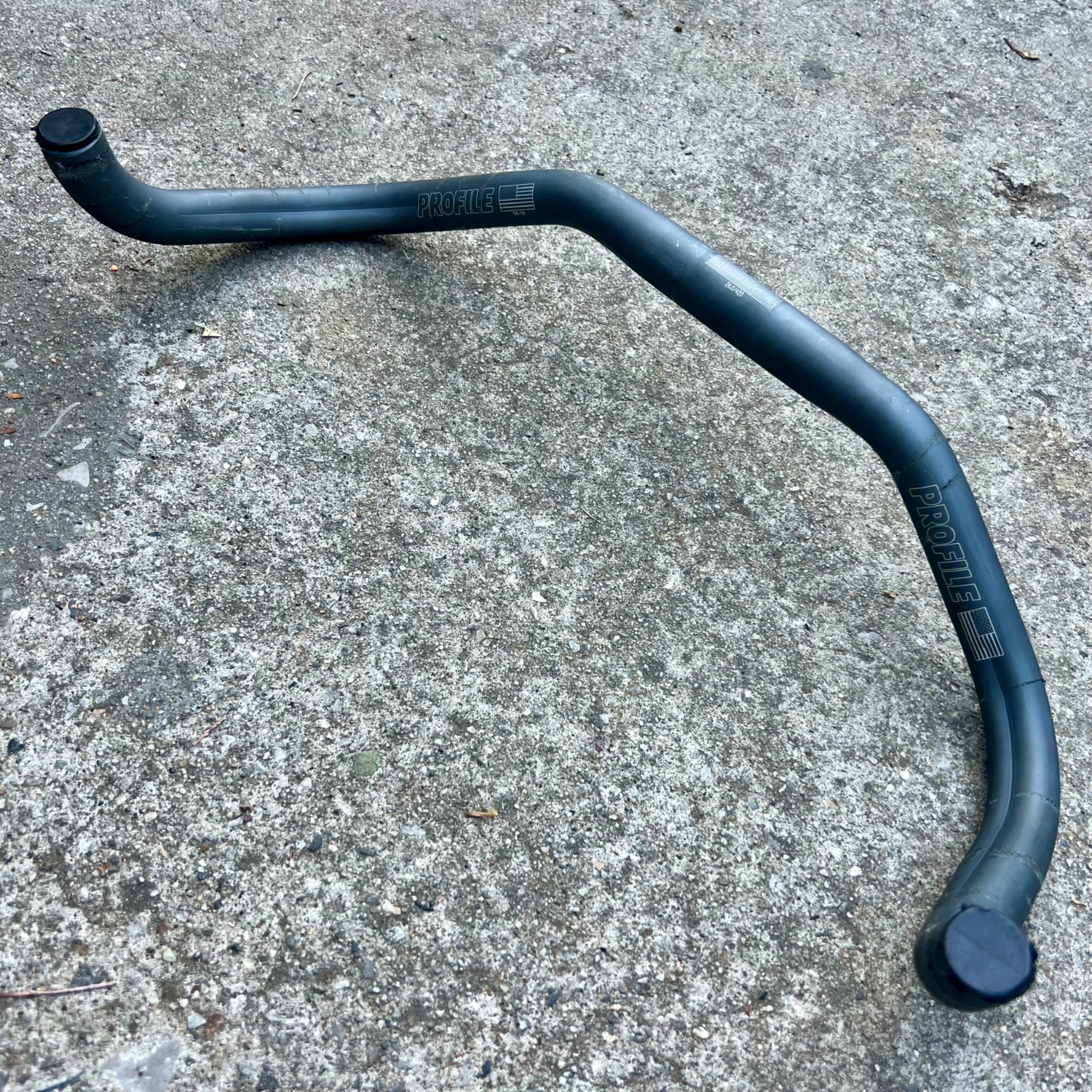 Profile Pursuit Track Bars 26.0x420mm Dark Gray Track Retro Vintage USA Design 