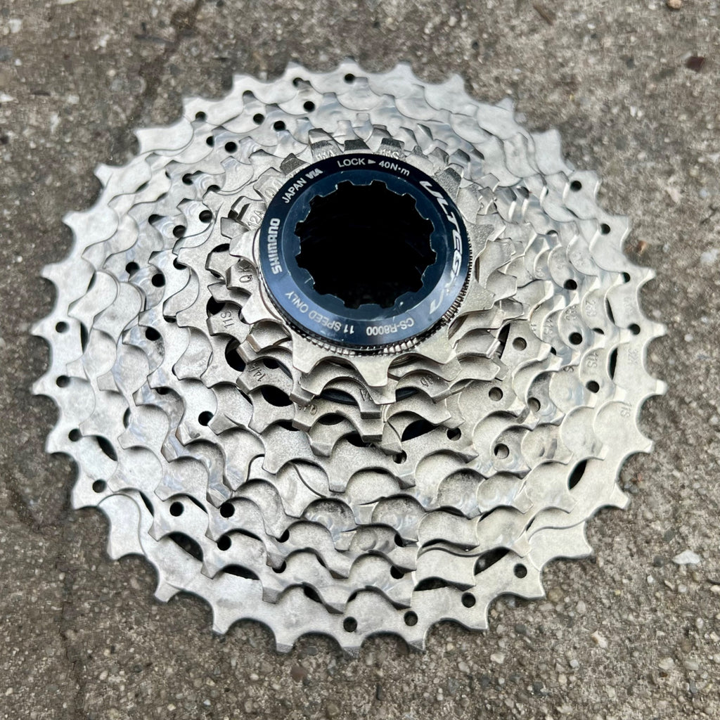 Shimano Ultegra CS-R8000 11-32T 11 Speed Cassette Wide Range Road Gravel Bike 