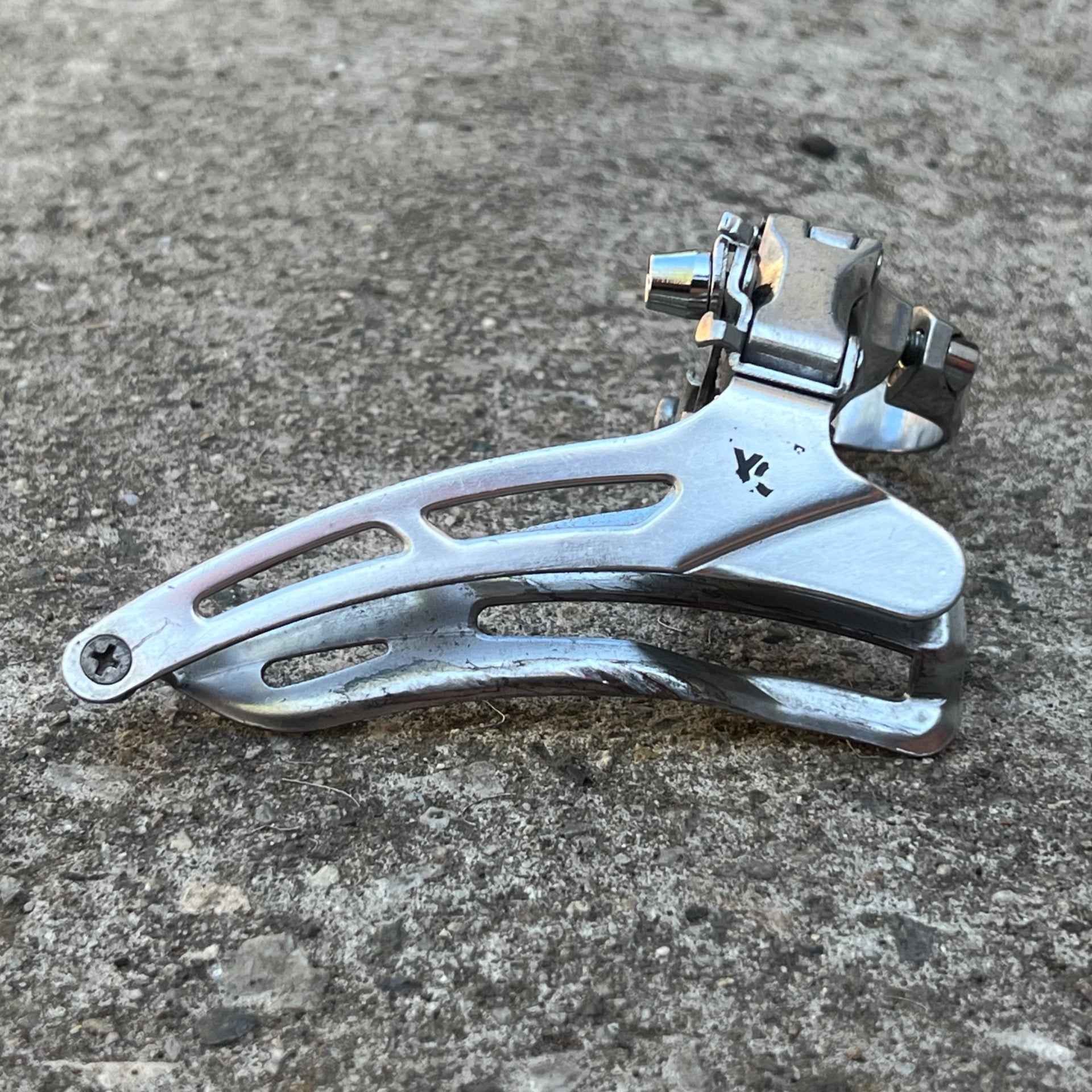 Suntour XC Reverse Pull 28.6mm Bottom Pull Front Derailleur Triple Vintage MTB