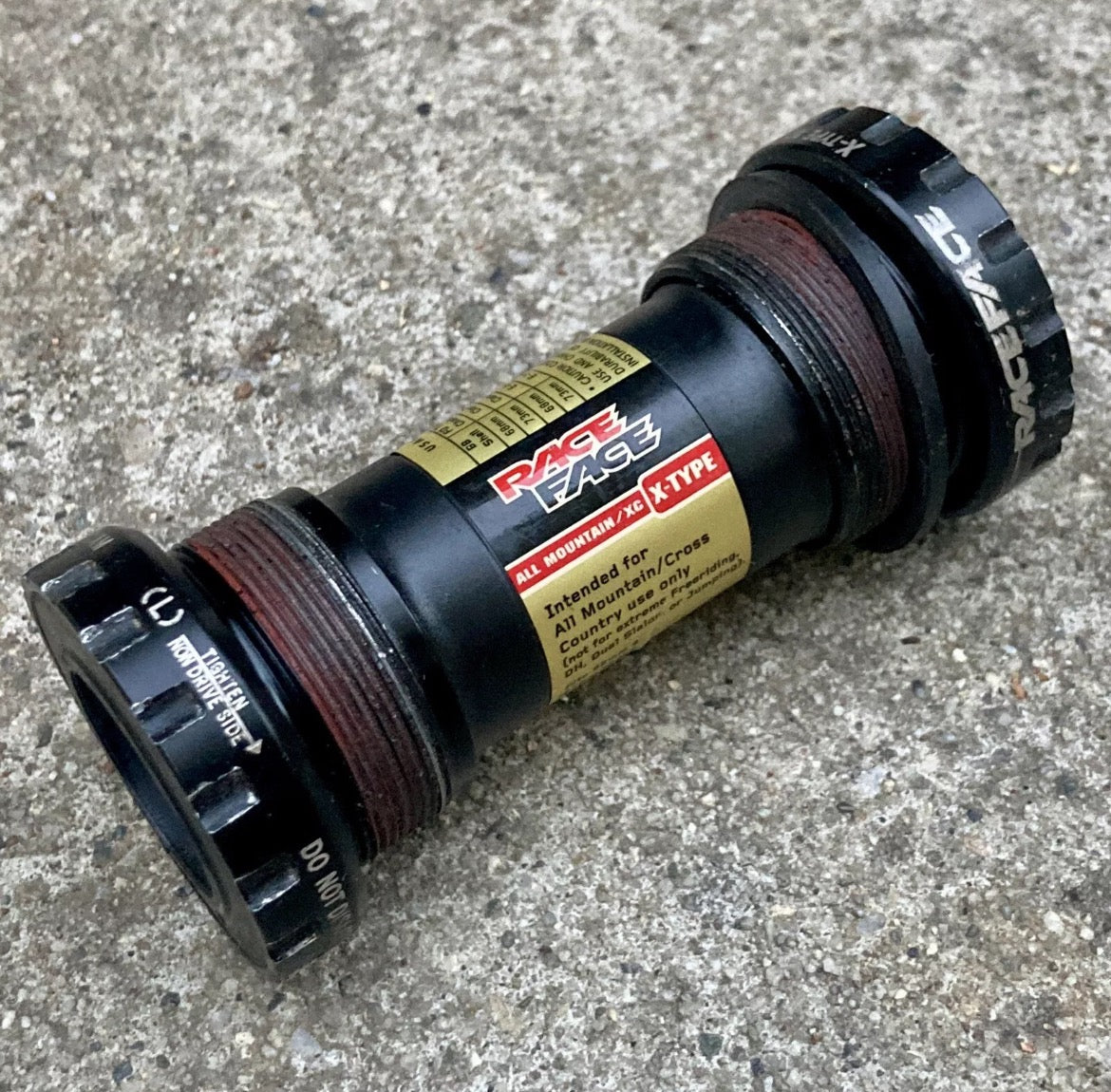 Raceface X-Type 24mm Bottom Bracket 68mm 73mm BSA English All Mountain MTB XC
