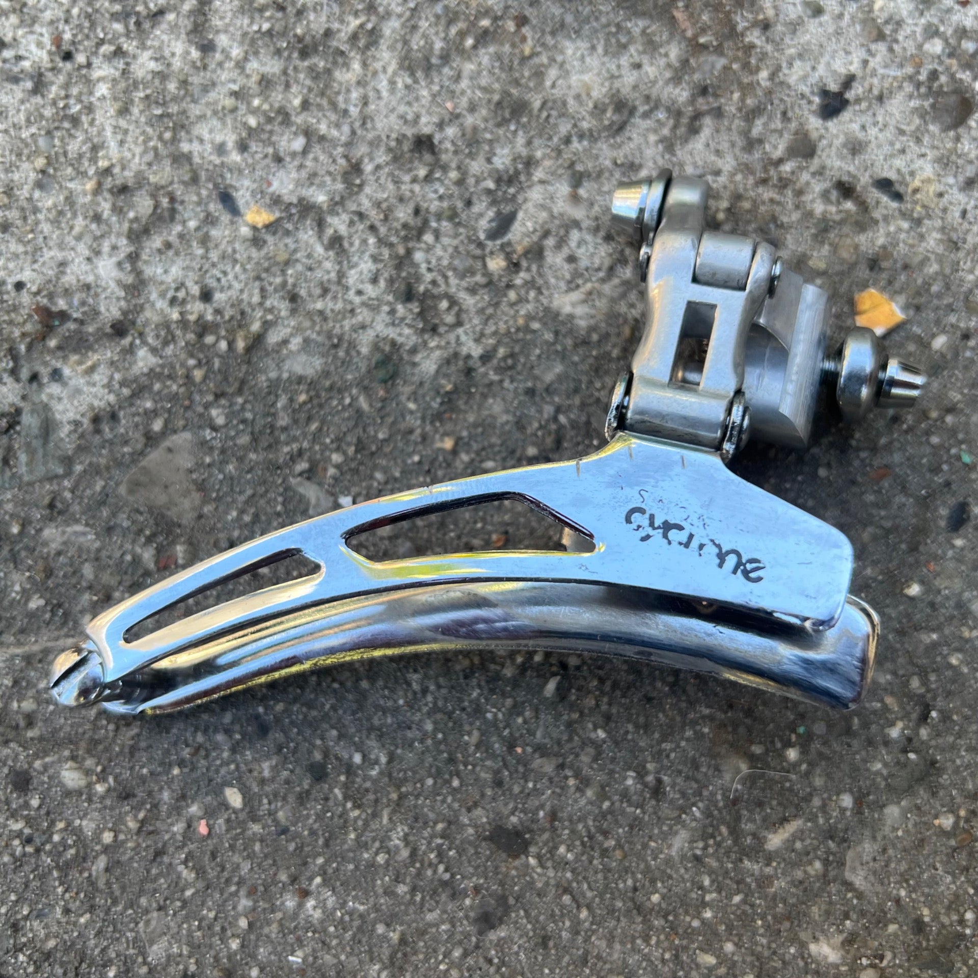 Suntour Cyclone Braze On Front Derailleur Double Road Bike Vintage 2nd gen 80’s 