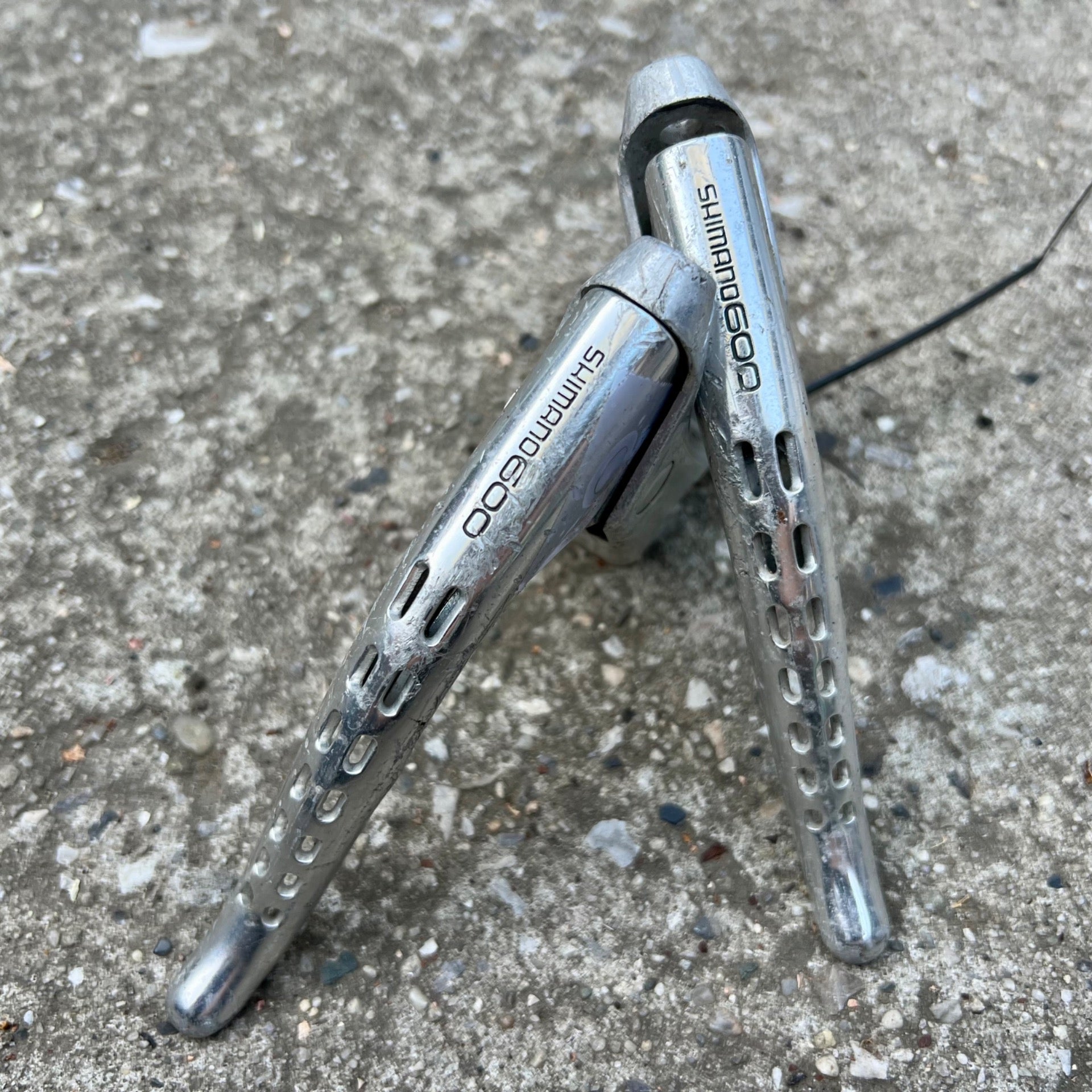 Shimano 600 BL-6208 Brake Levers Pair Vintage Retro Road Bike Drop Bar Silver 