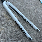 Used Giant TCR Carbon Fork 700c 1 1/4” Threadless White 7.5in Steerer-Bicycle Bin