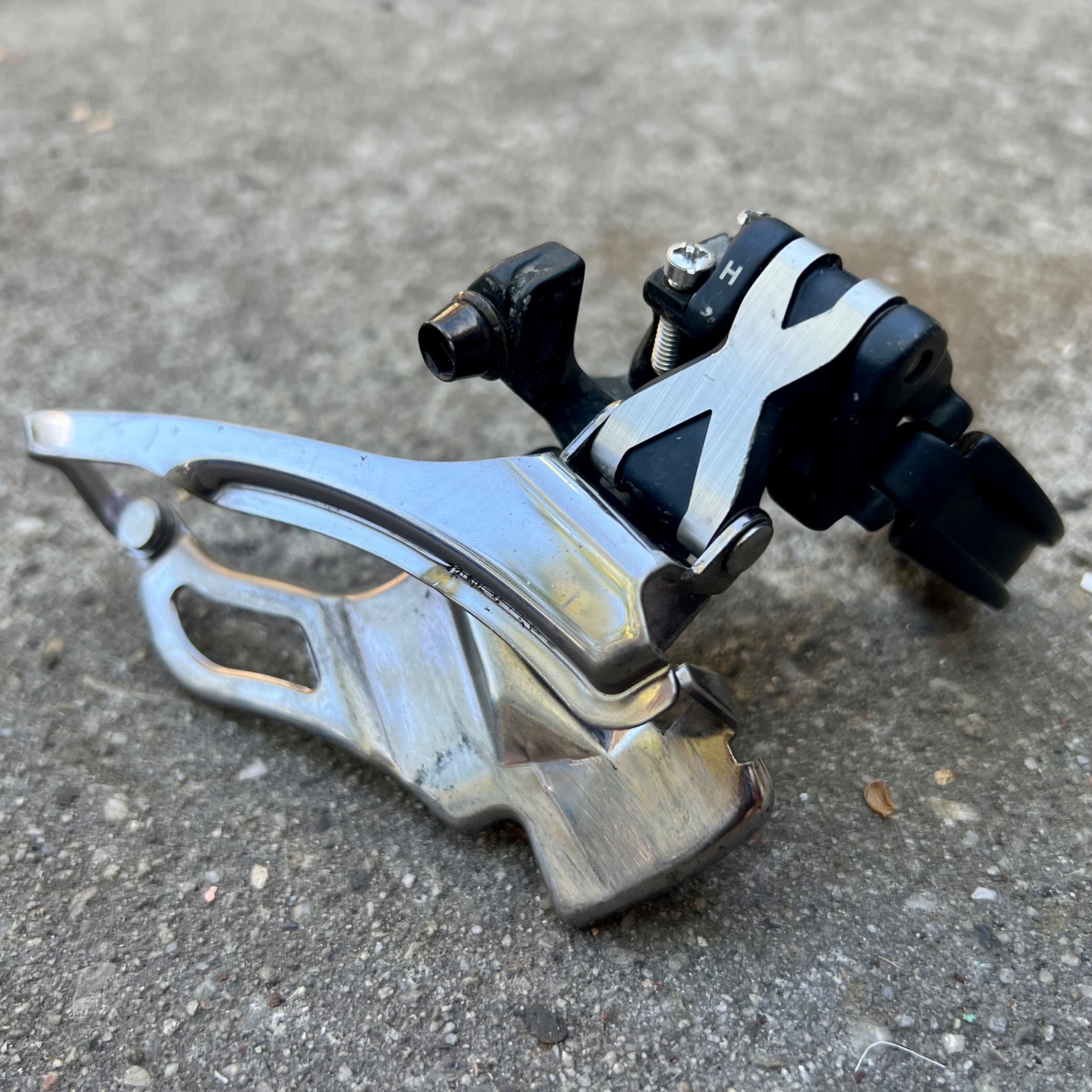 Shimano XTR FD-M971 34.9mm Dual Pull Front Derailleur High Clamp MTB 3x9 