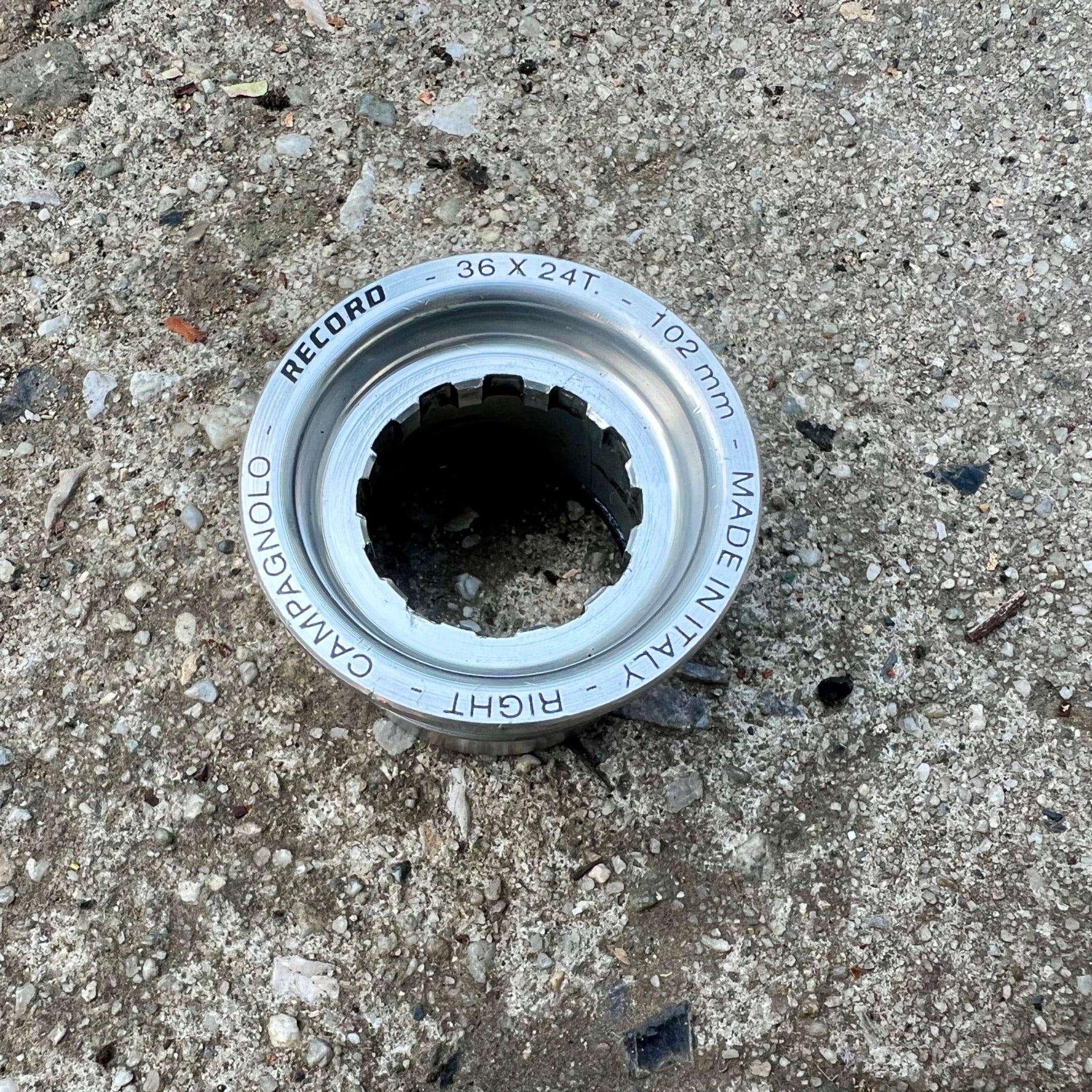 Campagnolo Record Drive Side Right 36x24T Italian Thread Bottom Bracket Cup Gray