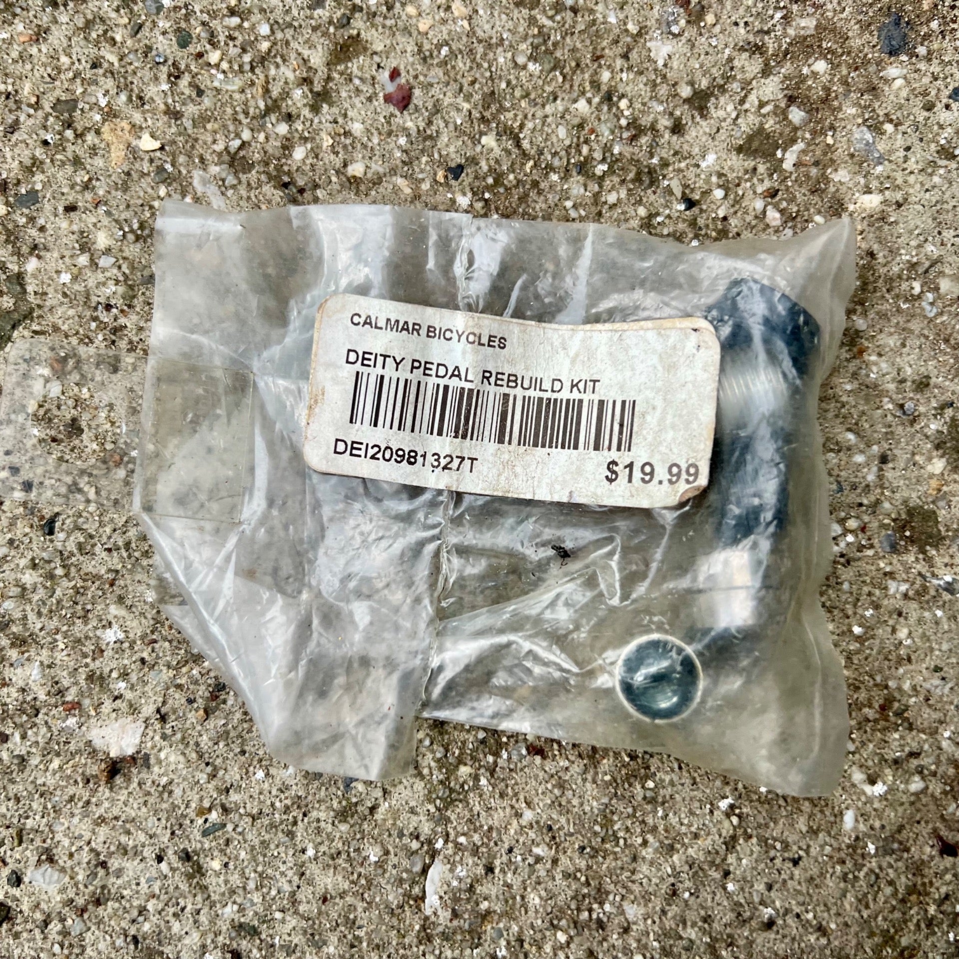 Deity Pedal Rebuild Kit Mountain Bike Sealed Bearing Cap and Bushing 