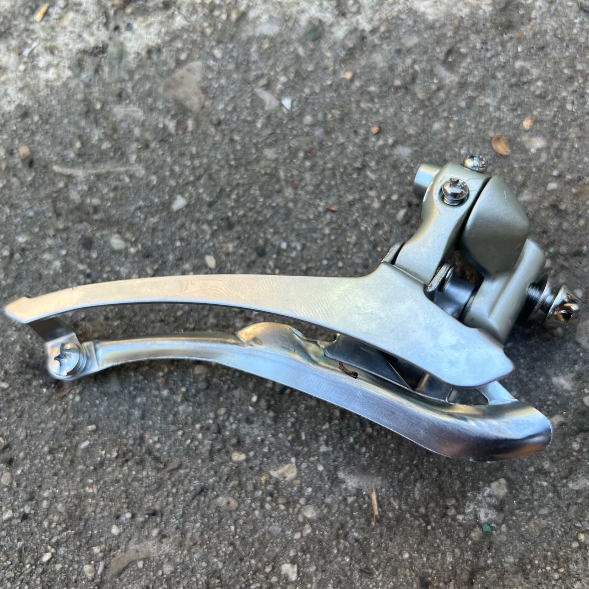 Shimano 105 FD-1056 Front Derailleur Braze On Vintage Double Road Bike 2x7