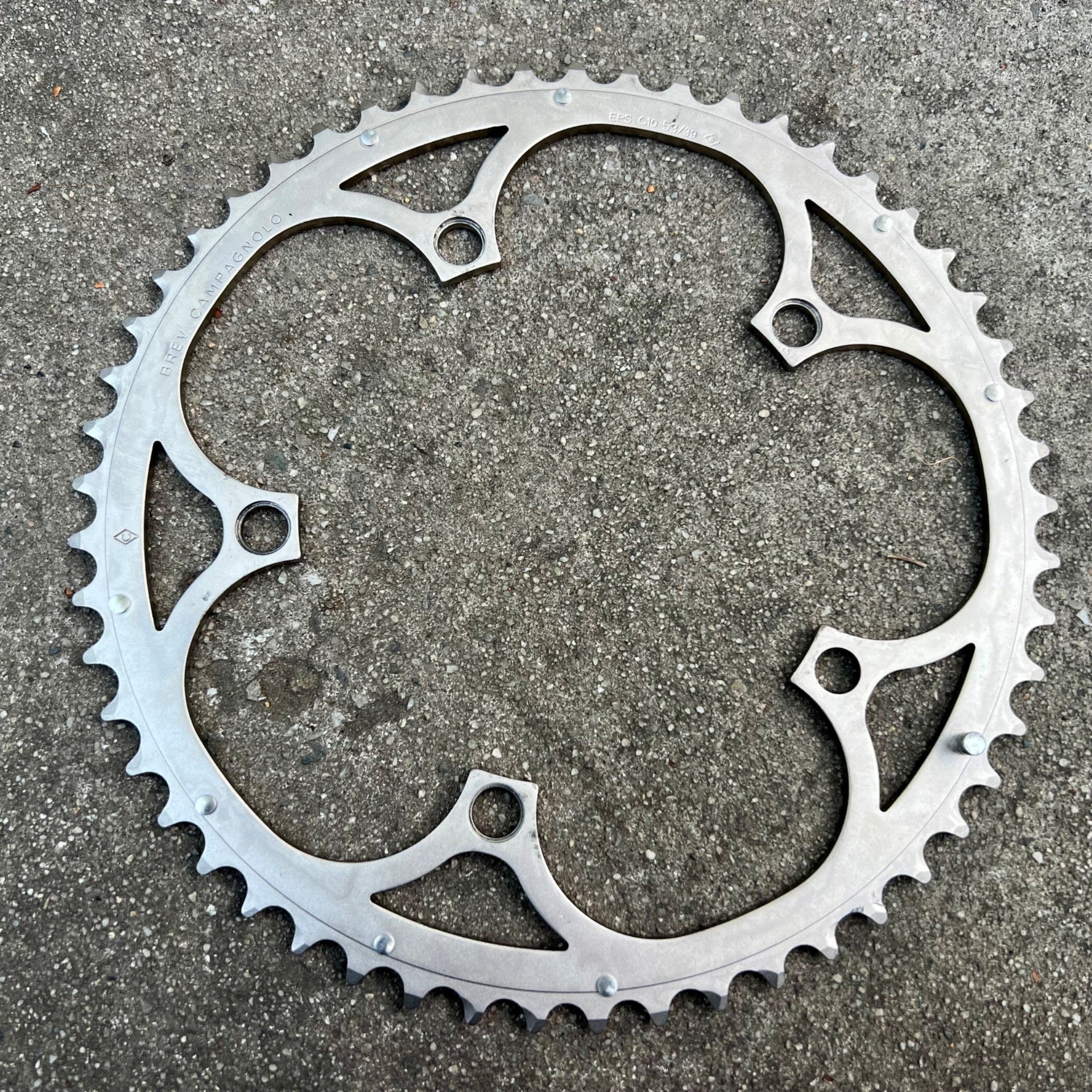 NOS NEW Campagnolo 53T Tooth 135BCD 10 Speed Chainring EPS Silver Gray Big Ring 