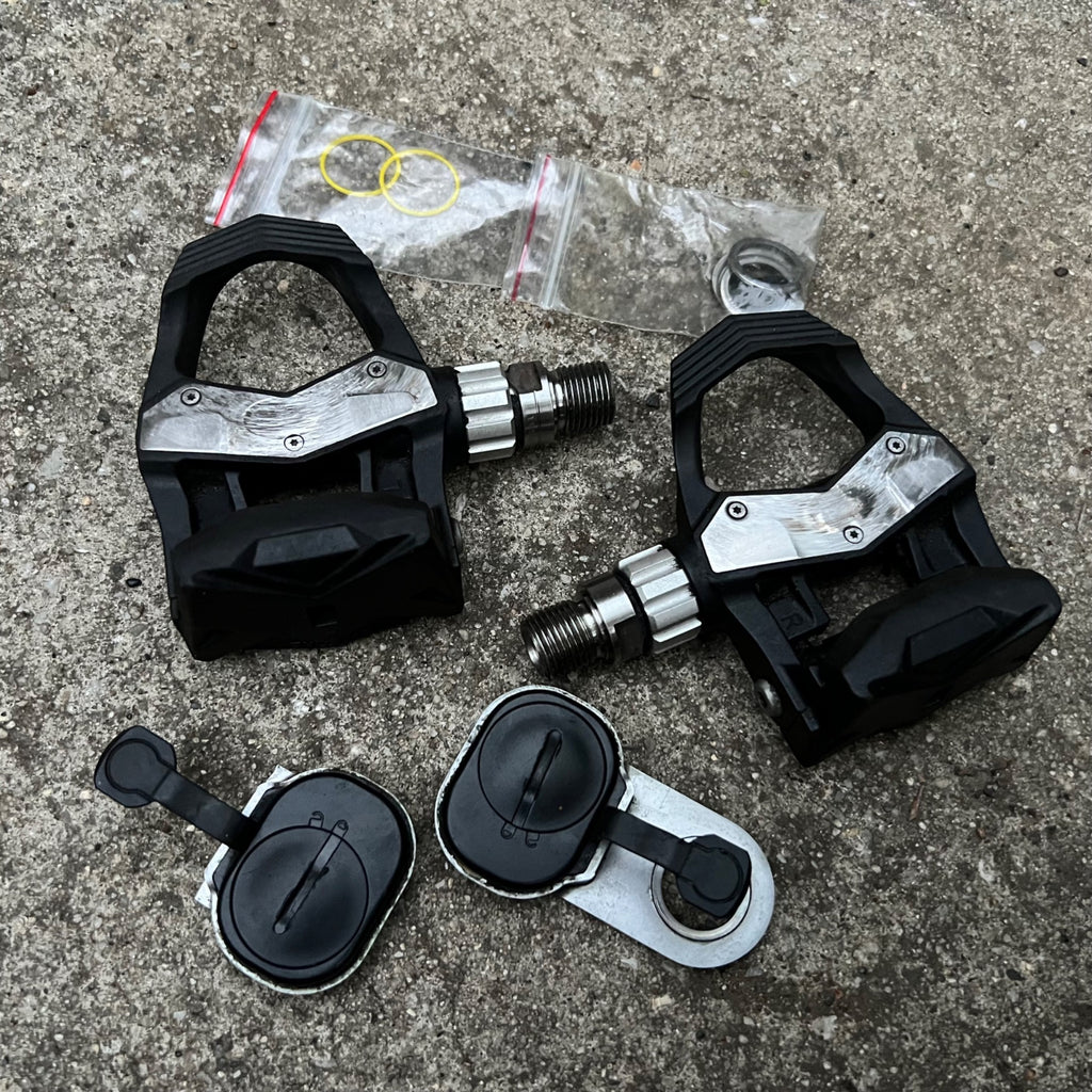 Garmin Vector PR3 Clipless Pedals Power Meter Road Bike Cycling Racing Cracked 