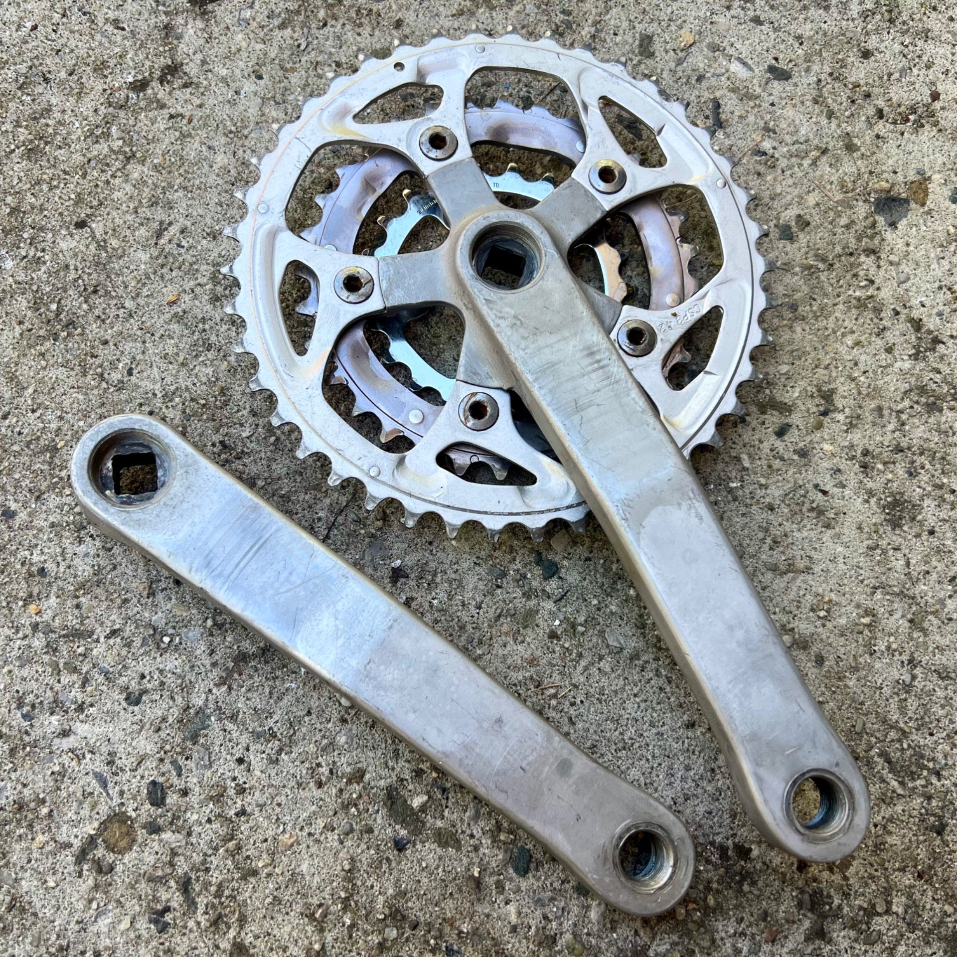 White Industires Sugino Crankset 175mm 22/32/42T Vintage MTB 