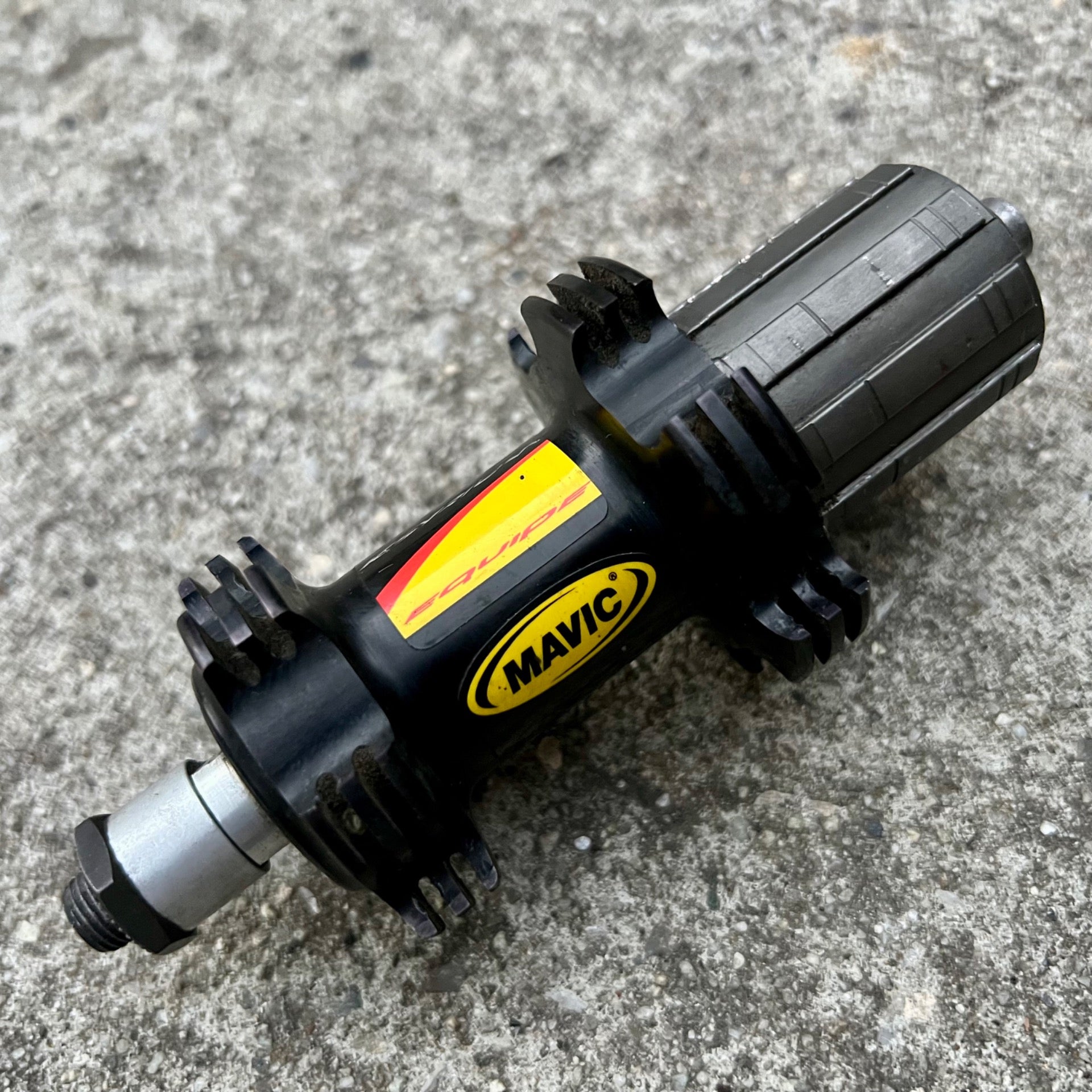 Mavic Ksyrium Equipe 130mm 24H Hole Rear Hub 8-9-10-11 Speed Road Bike Black 