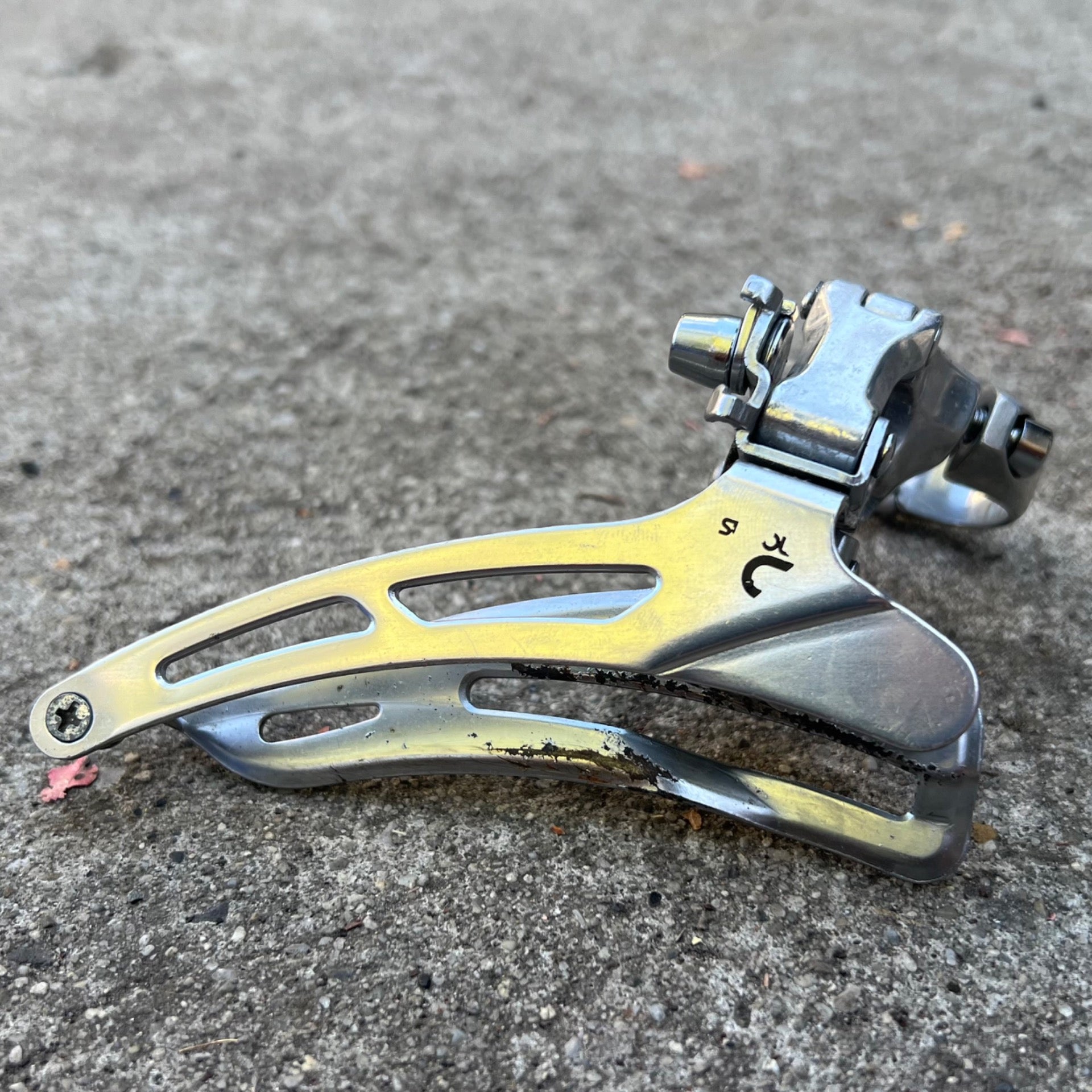 Suntour XC Reverse Pull 28.6mm Bottom Pull Triple Front Derailleur Vintage MTB 