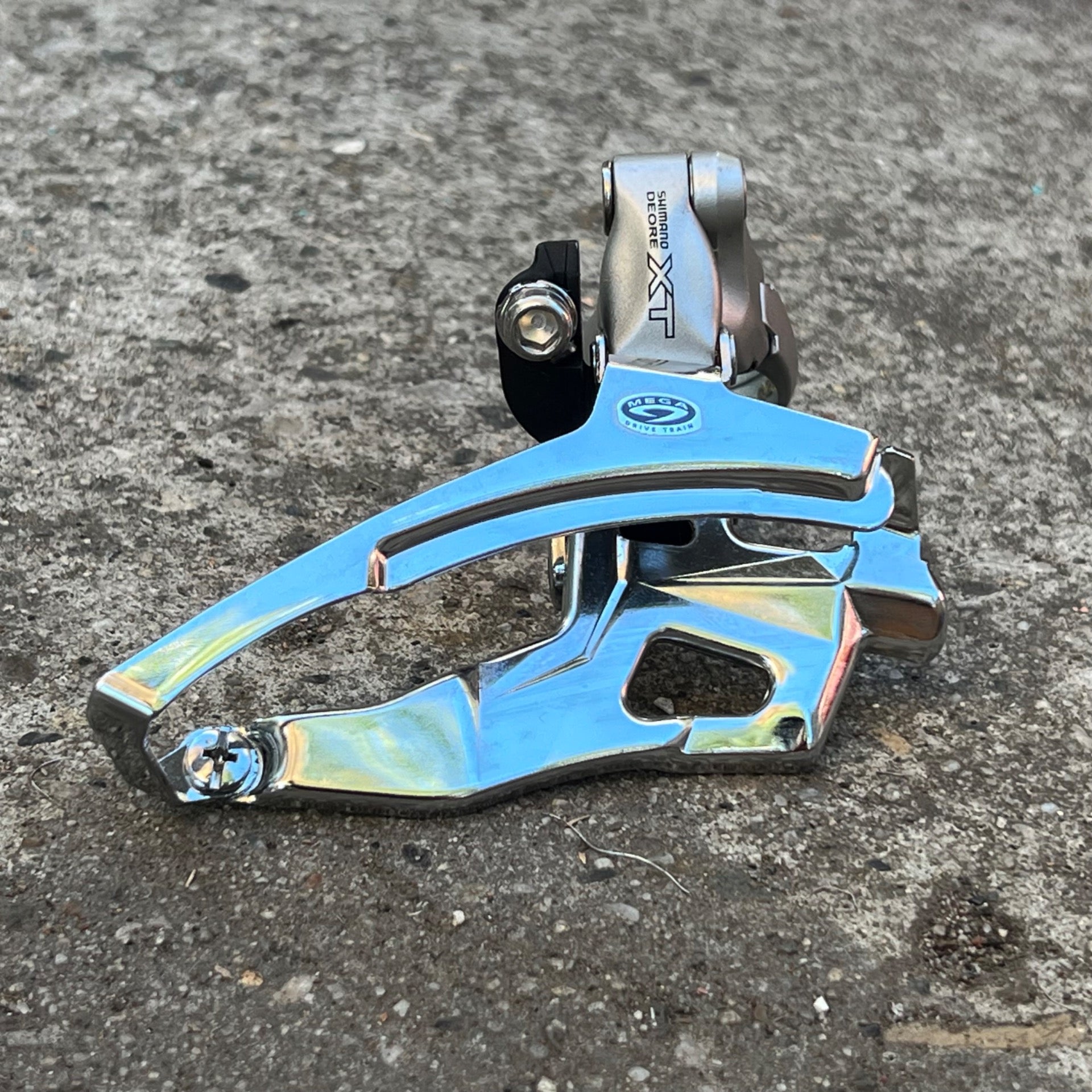 NOS Shimano Deore XT 28.6mm Top Pull FD-M751 Front Derailleur Vintage MTB 