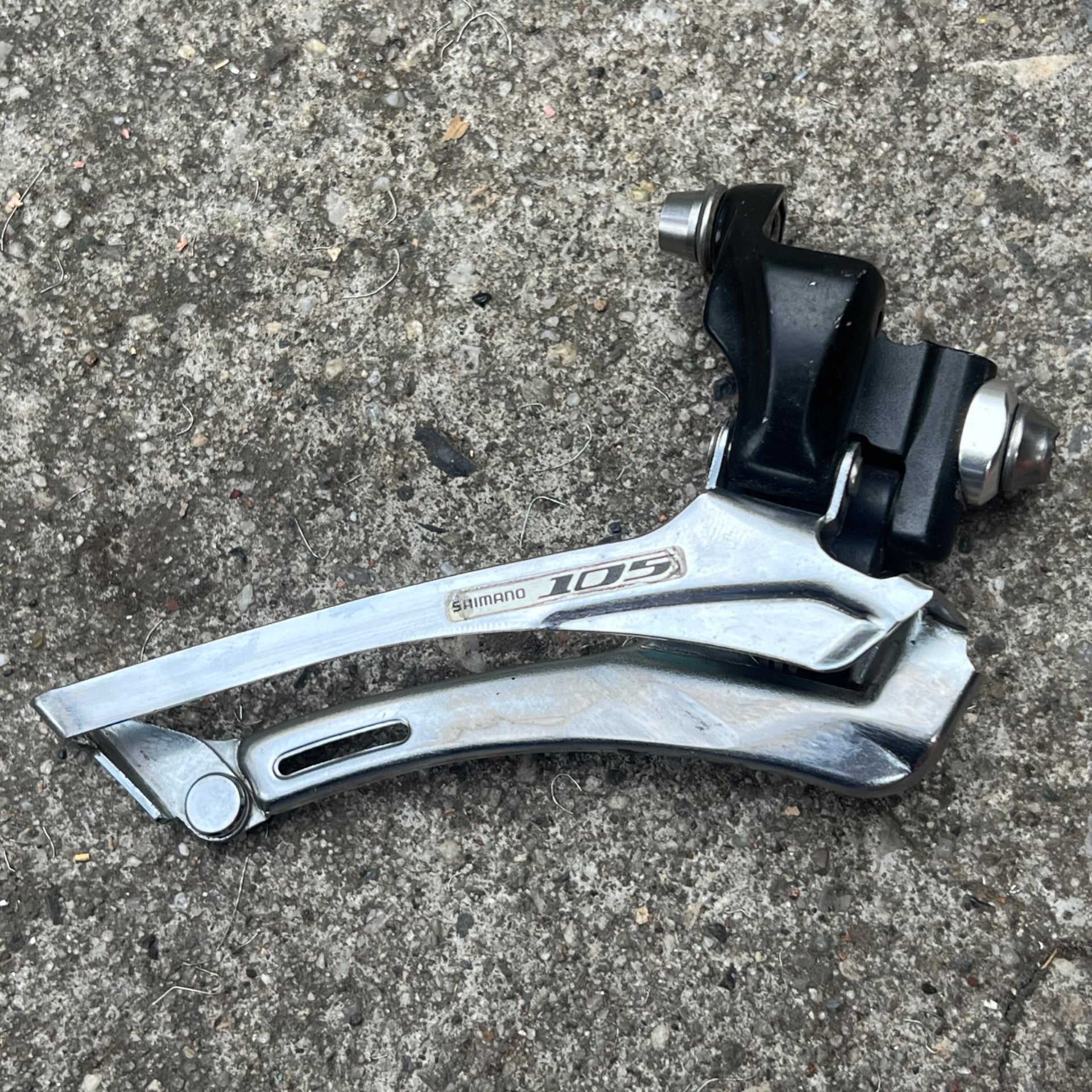Shimano 105 FD-5700 Front Derailleur Braze On Bottom Pull Double Road 2x10 Speed