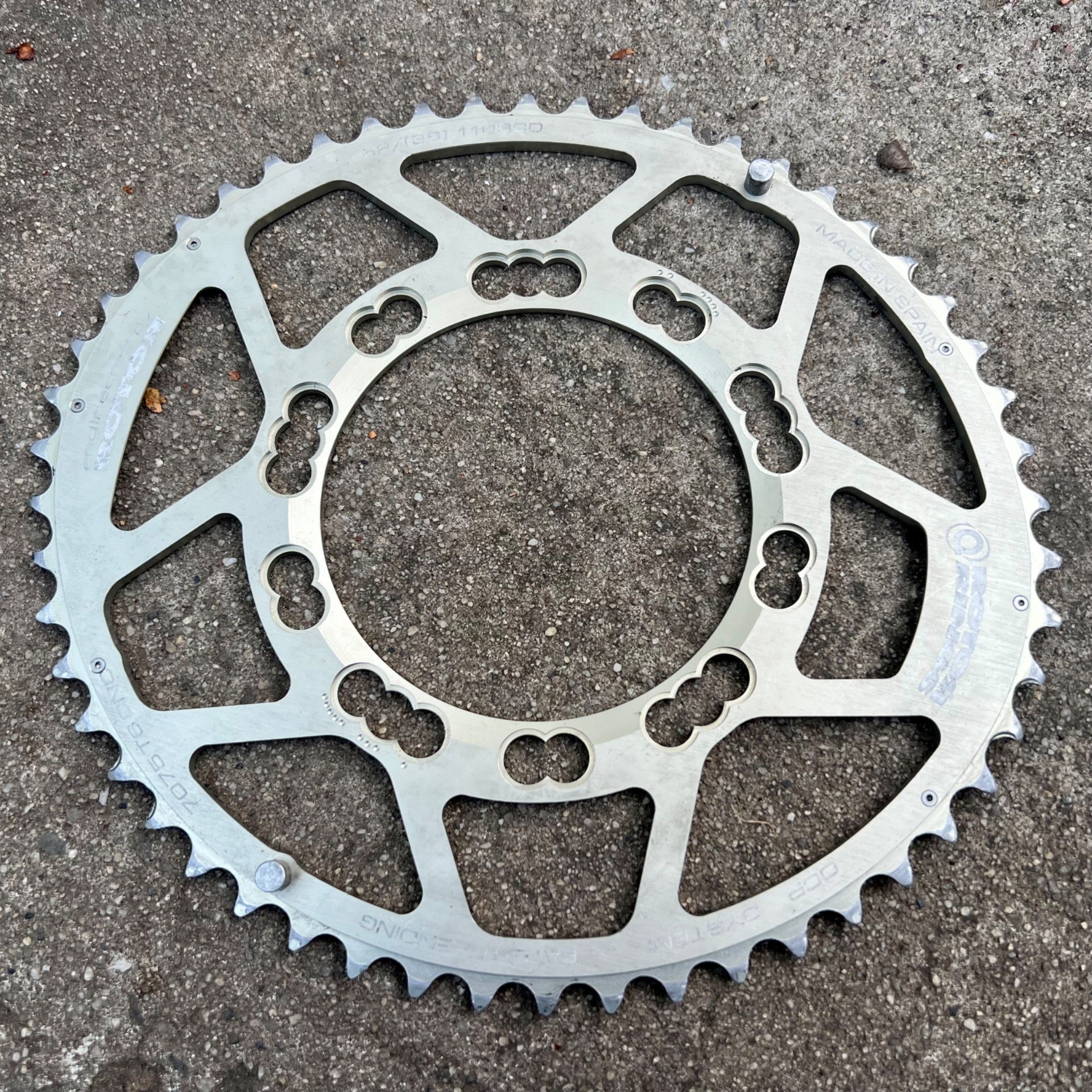 Rotor 110BCD 52T Tooth Chainring Q Rings Oval Road Bike Racing Silver OCP