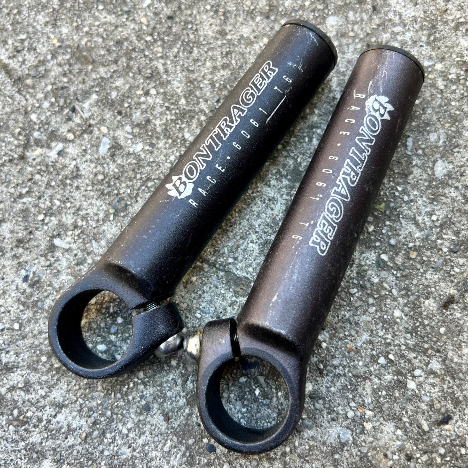 Bontrager Race 6061 T6 Aluminum Bar Ends Vintage MTB Mountain Bike Black Retro