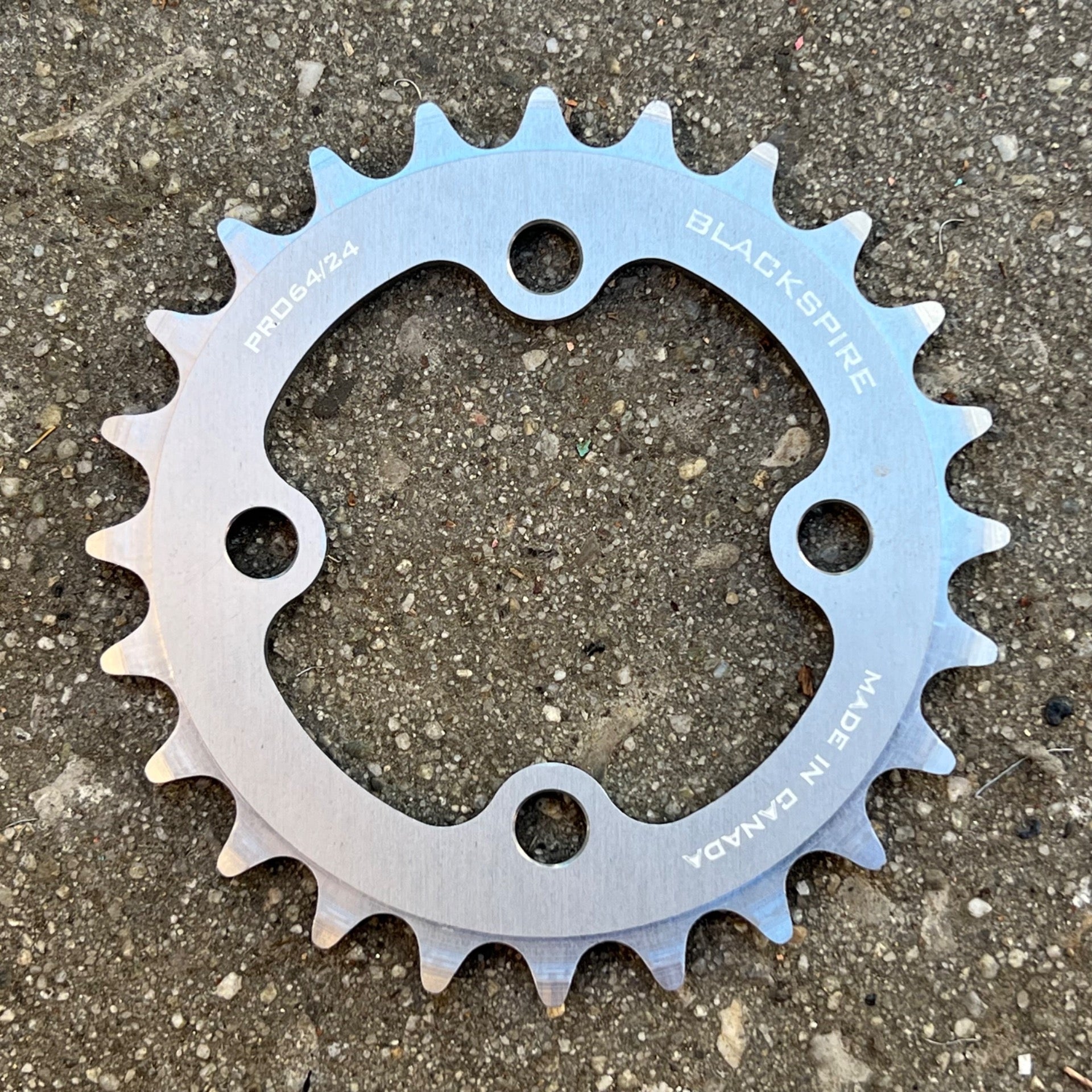 NOS Blackspire Pro 64 BCD 24T Chainring Vintage MTB Mountain Bike Granny Small