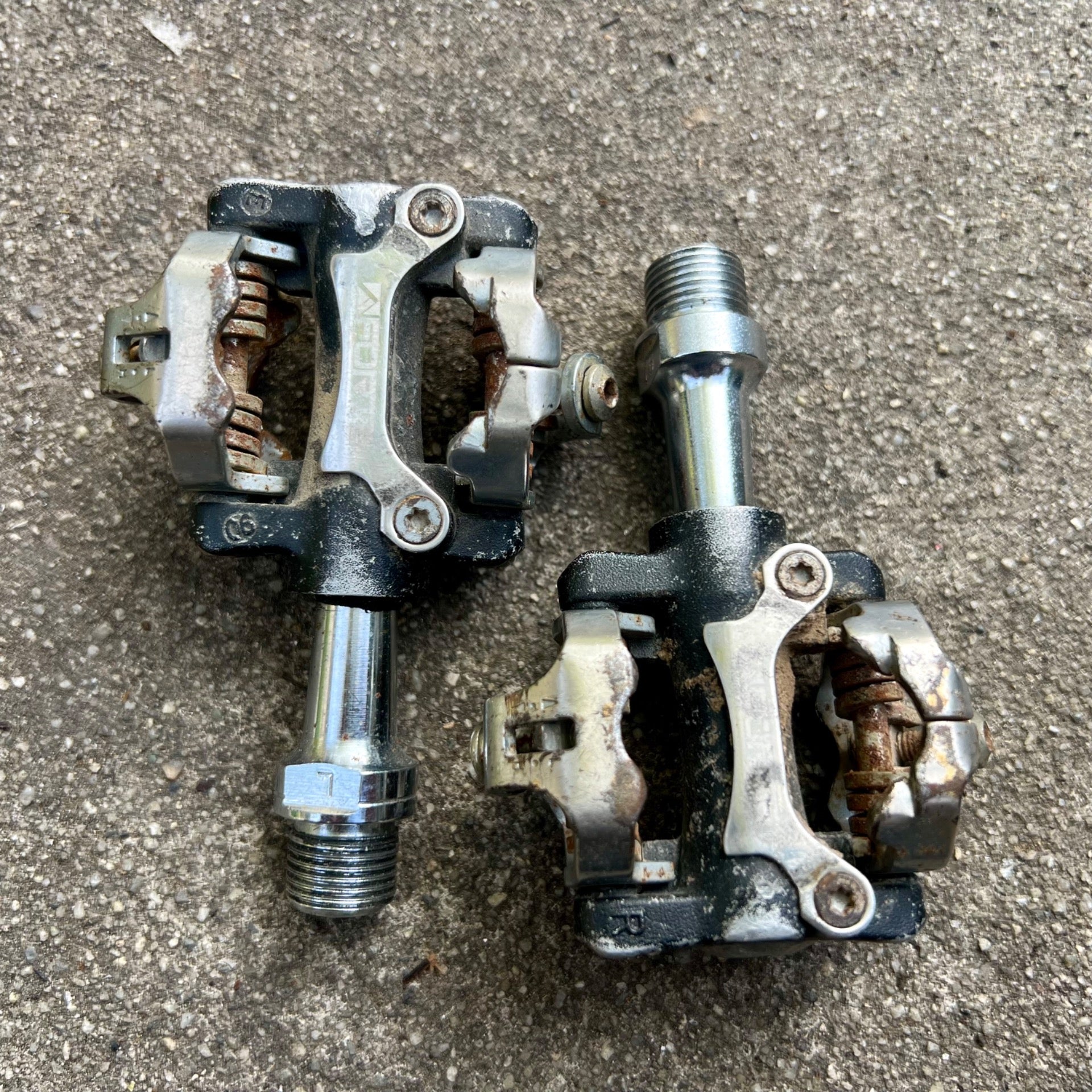 Forte Carve SPD Clipless Pedals Mountain Gravel Road Bike MTB CX XC Shimano