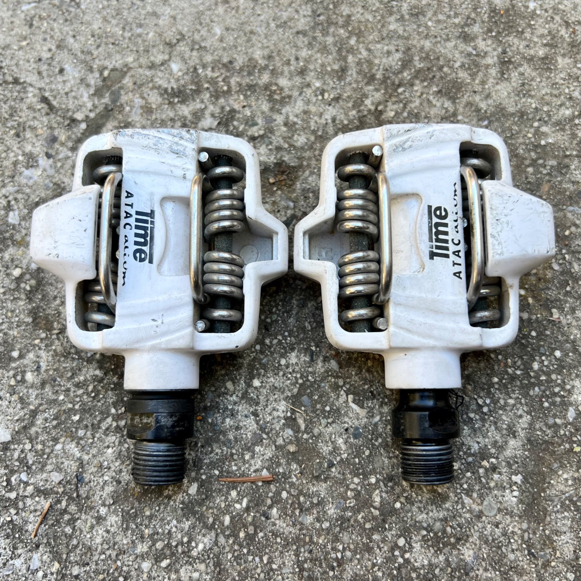TIME ATAC Alium Pedals White Vintage MTB Retro Gravel Clipless Racing 