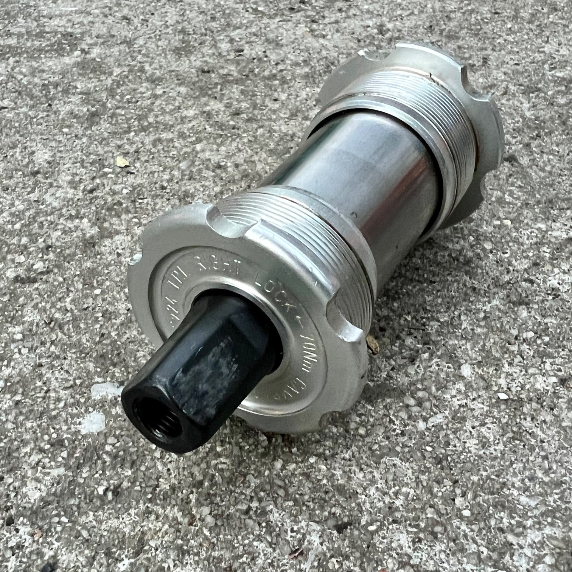 Campagnolo English 68x115.5mm Sealed Bearing Bottom Bracket Square Taper 1.37x24