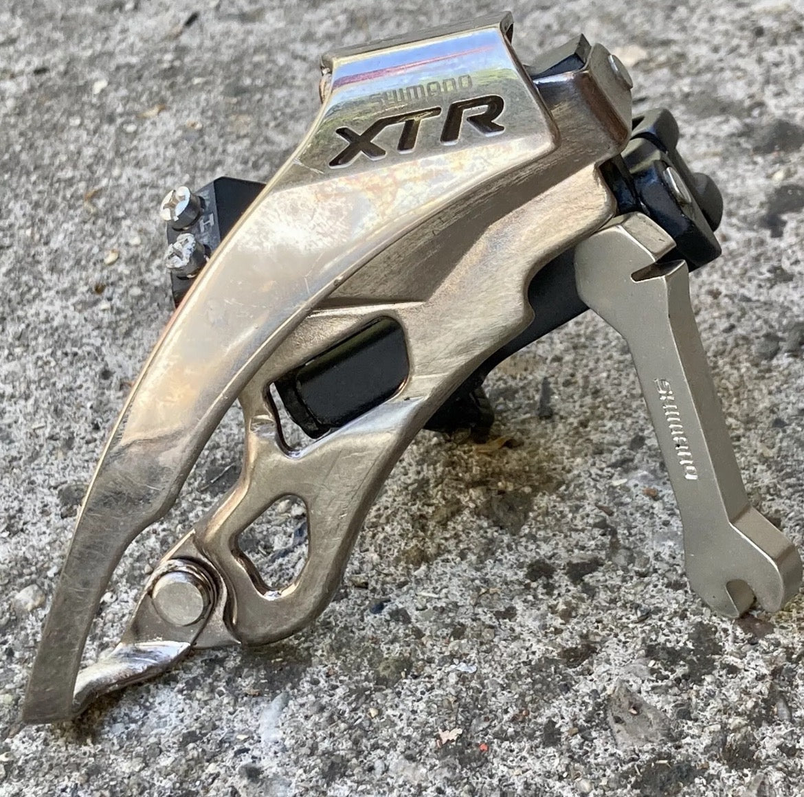 Shimano XTR FD-M970 34.9mm Front Derailleur Top Pull Low Clamp MTB Triple Retro