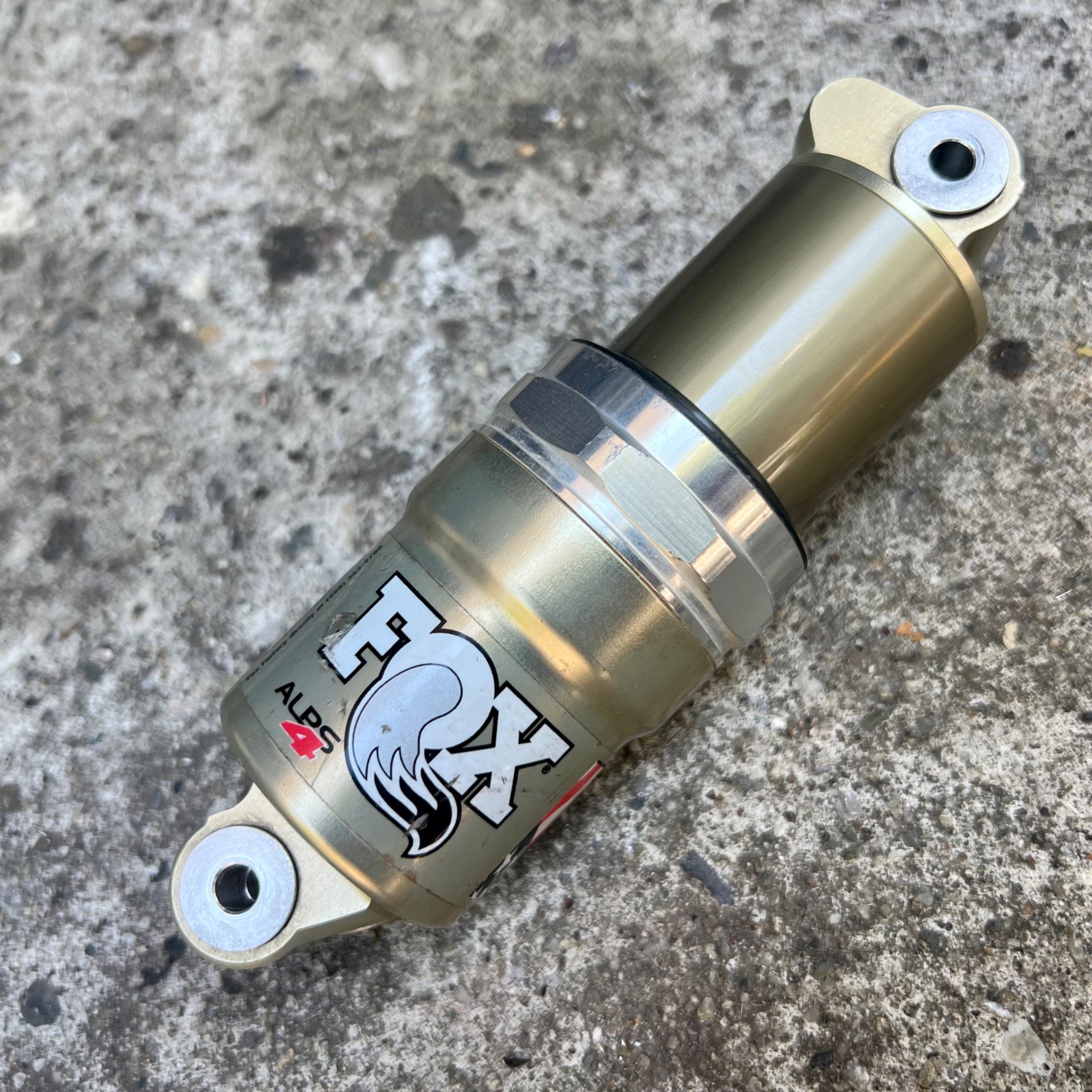 WORKING! FOX Alps 4 Rear Shock 5.5in Gold Silver Vintage MTB Suspension Mountain