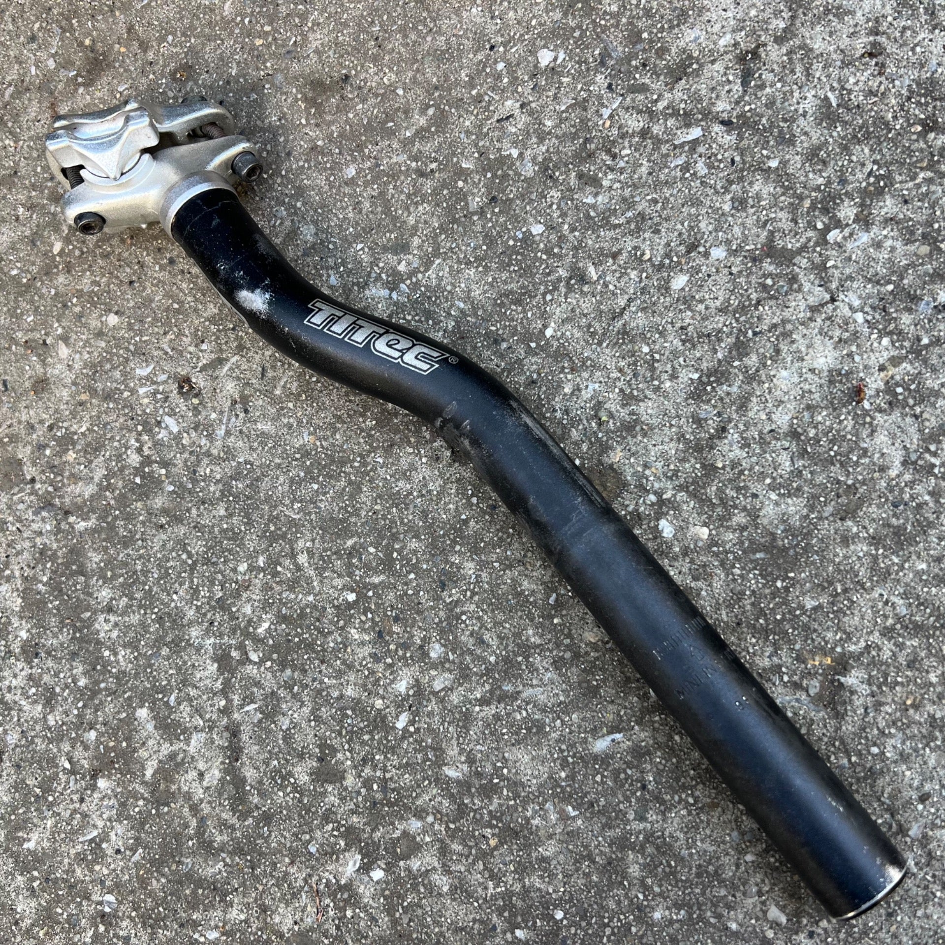 Titec El Norte 27.2x350mm Layback Bent Seatpost Vintage MTB Black Aluminum Retro