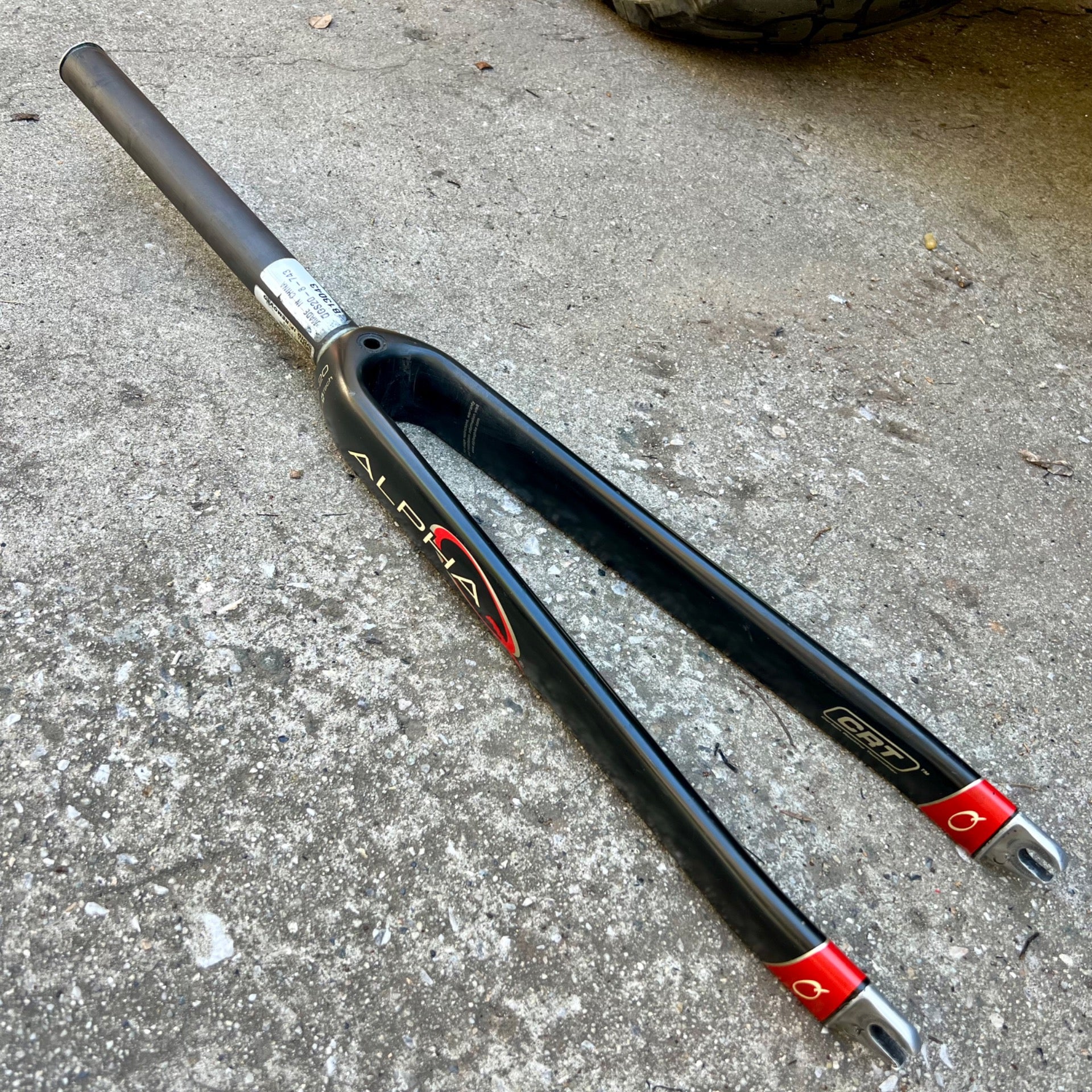 Alpha Q GS-20 Fork 700c 1 1/8” 9.75in Threadless Carbon Black Red Road Bike 