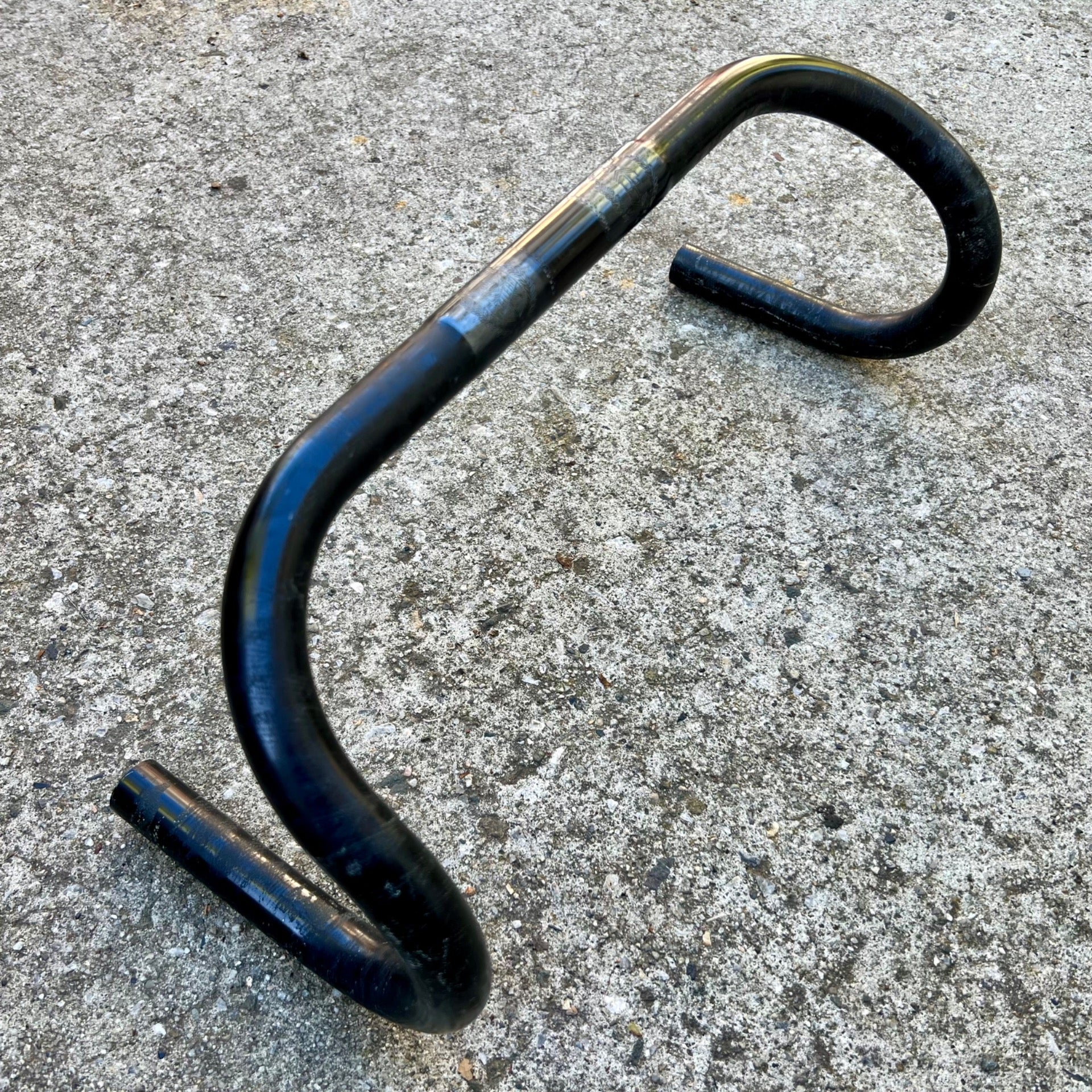 Belleri Drop Bars Vintage 25.0mm Clamp 395mm Width Vintage Road Bike Black Race