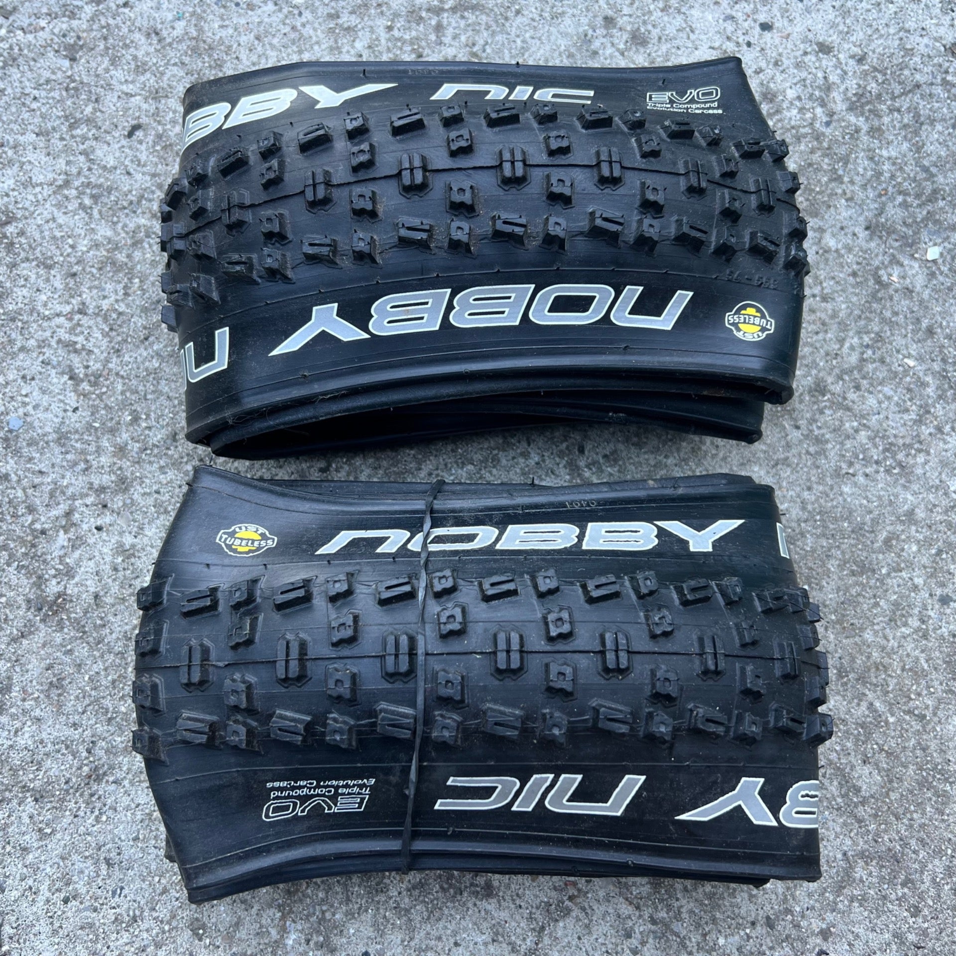 NEW Schwalbe Nobby Nic 26x2.1” Tubeless Ready UST Folding Tire Set Pair MTB Bike
