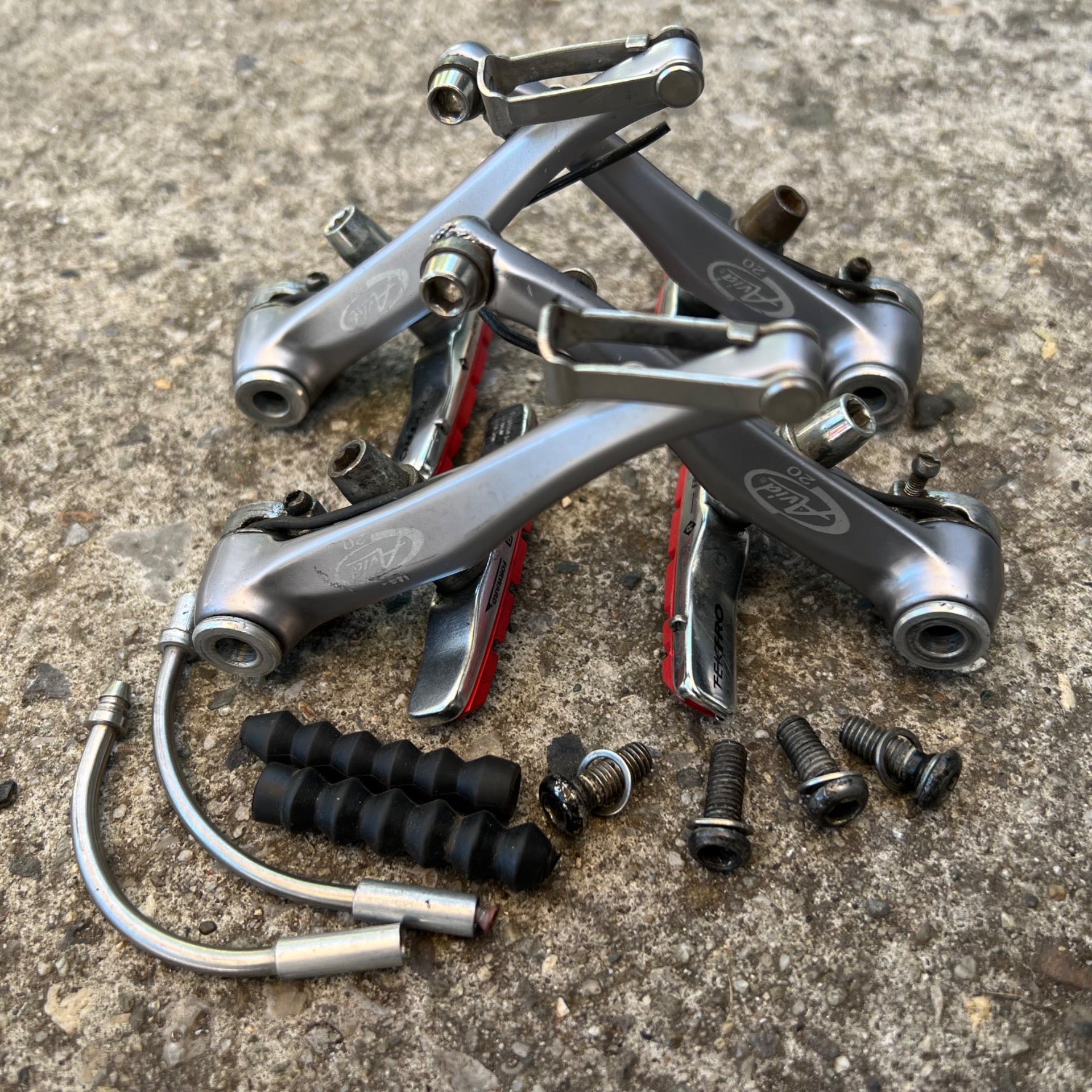 Avid 2.0 Brake Set V Brakes Vintage MTB Mountain Bike XC Gray Retro 