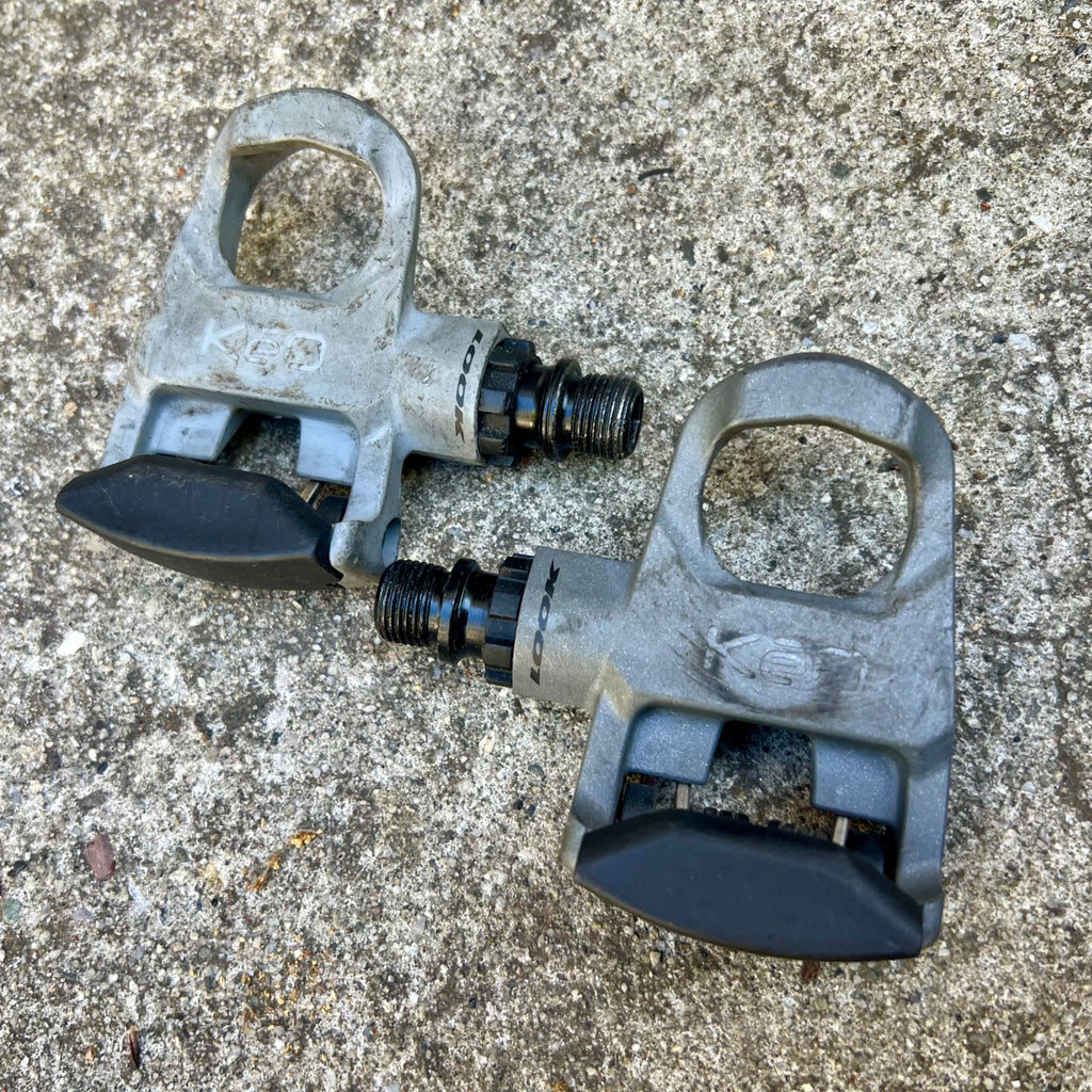 Look KEO Easy Clipless Pedals Light Gray Black Road Bike Cycling Racing Gravel