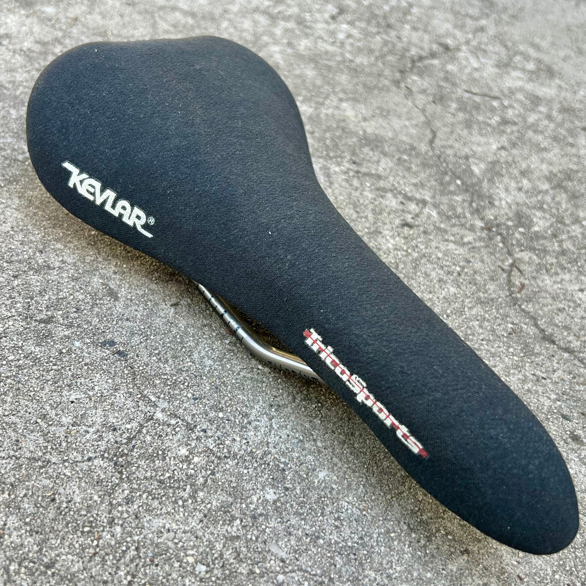 Trico Sports Kevlar Titanium Saddle Vintage MTB Road Bike Black 90’s 2000’s