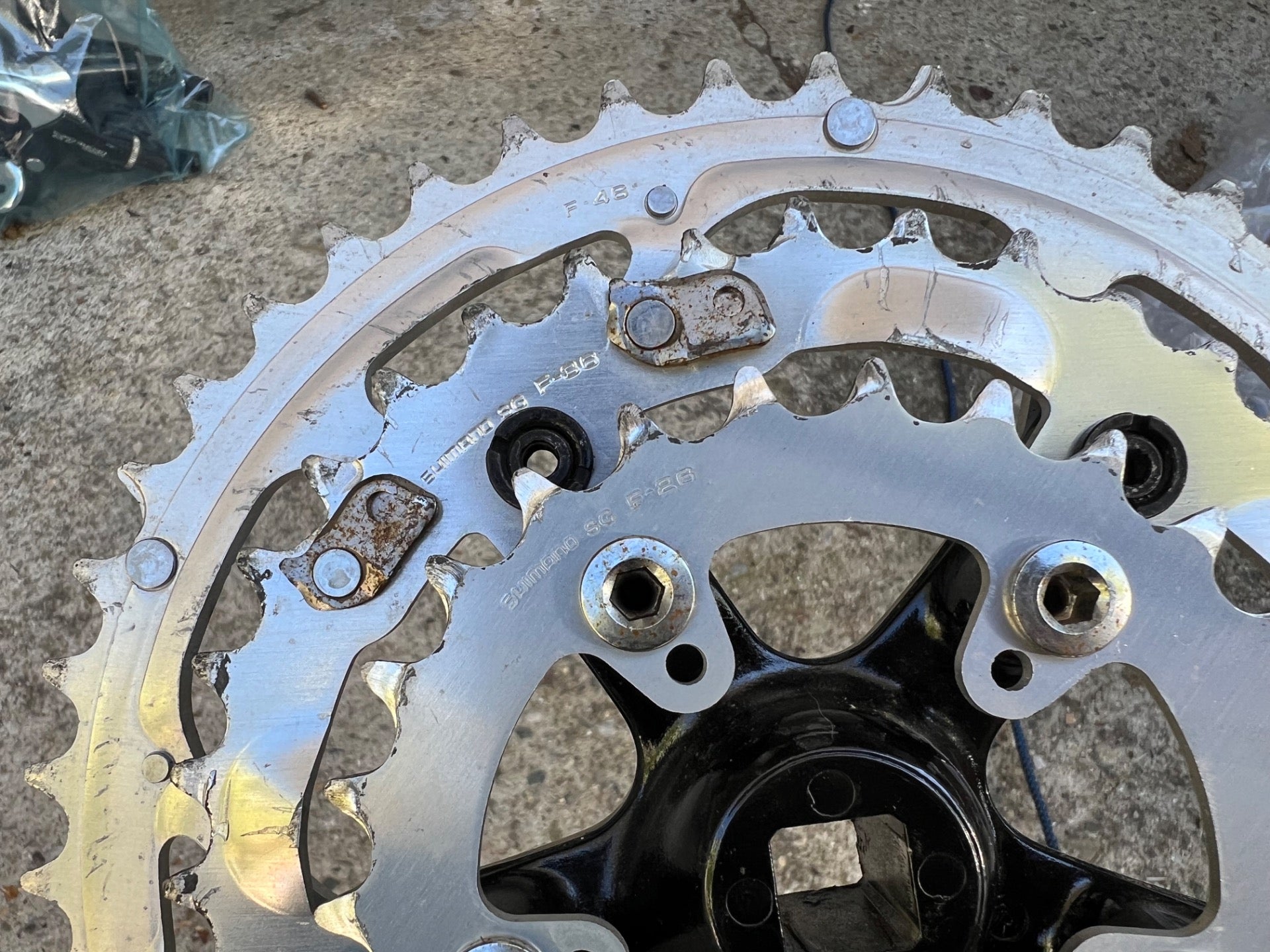 Shimano Deore LX FC-M560 175mm Crankset 46-36-26T Triple Black Vintage MTB Retro - Image 3
